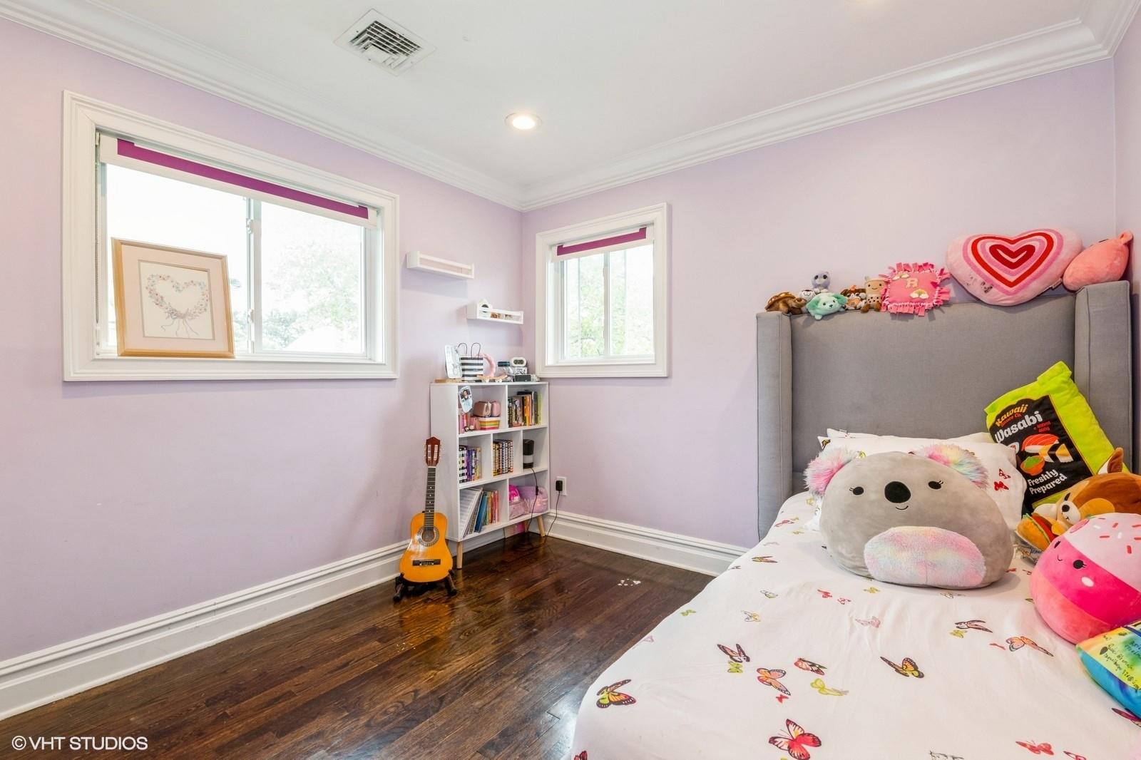 756 Dumont Place, North Woodmere, NY 11581