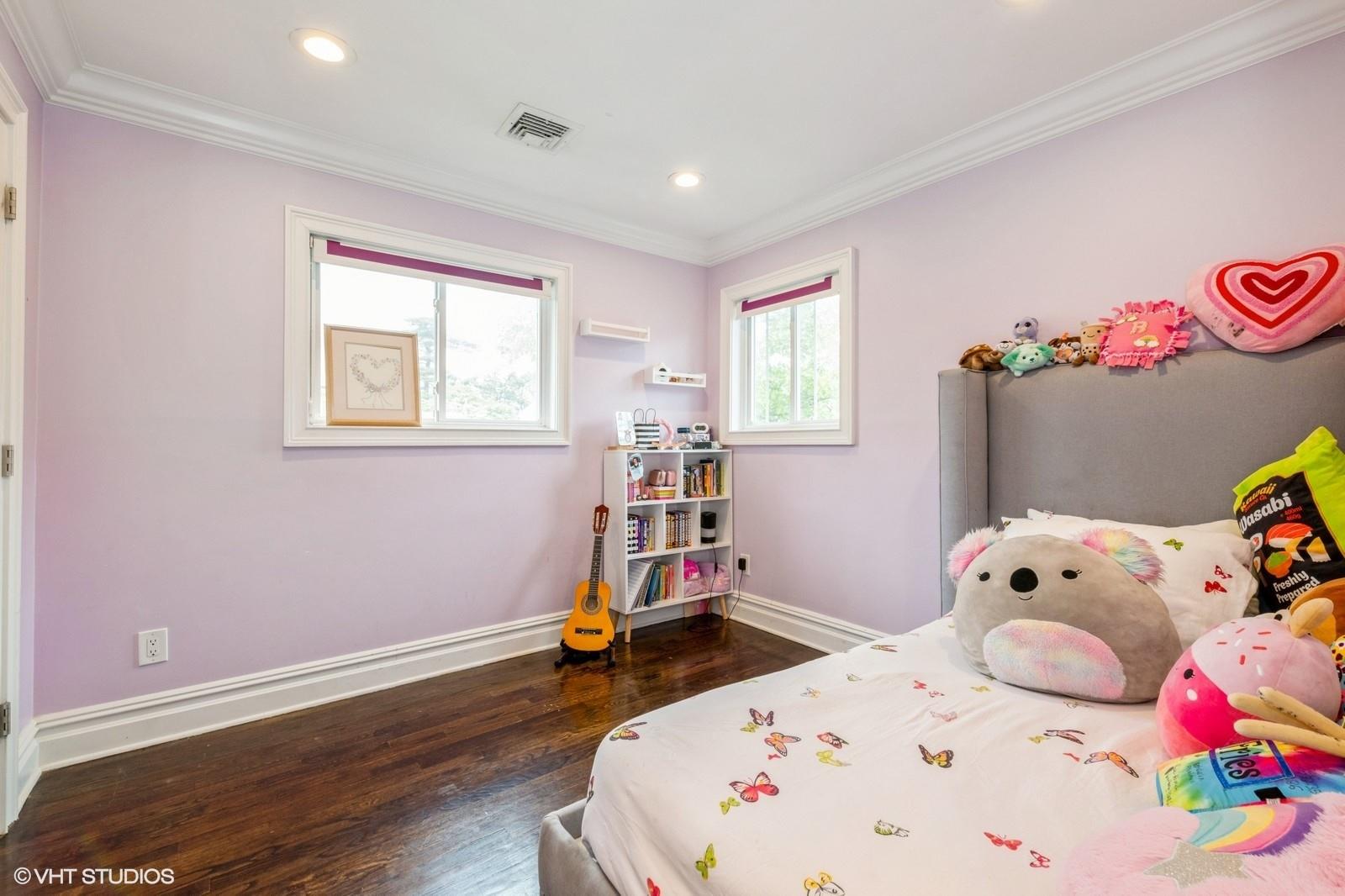 756 Dumont Place, North Woodmere, NY 11581