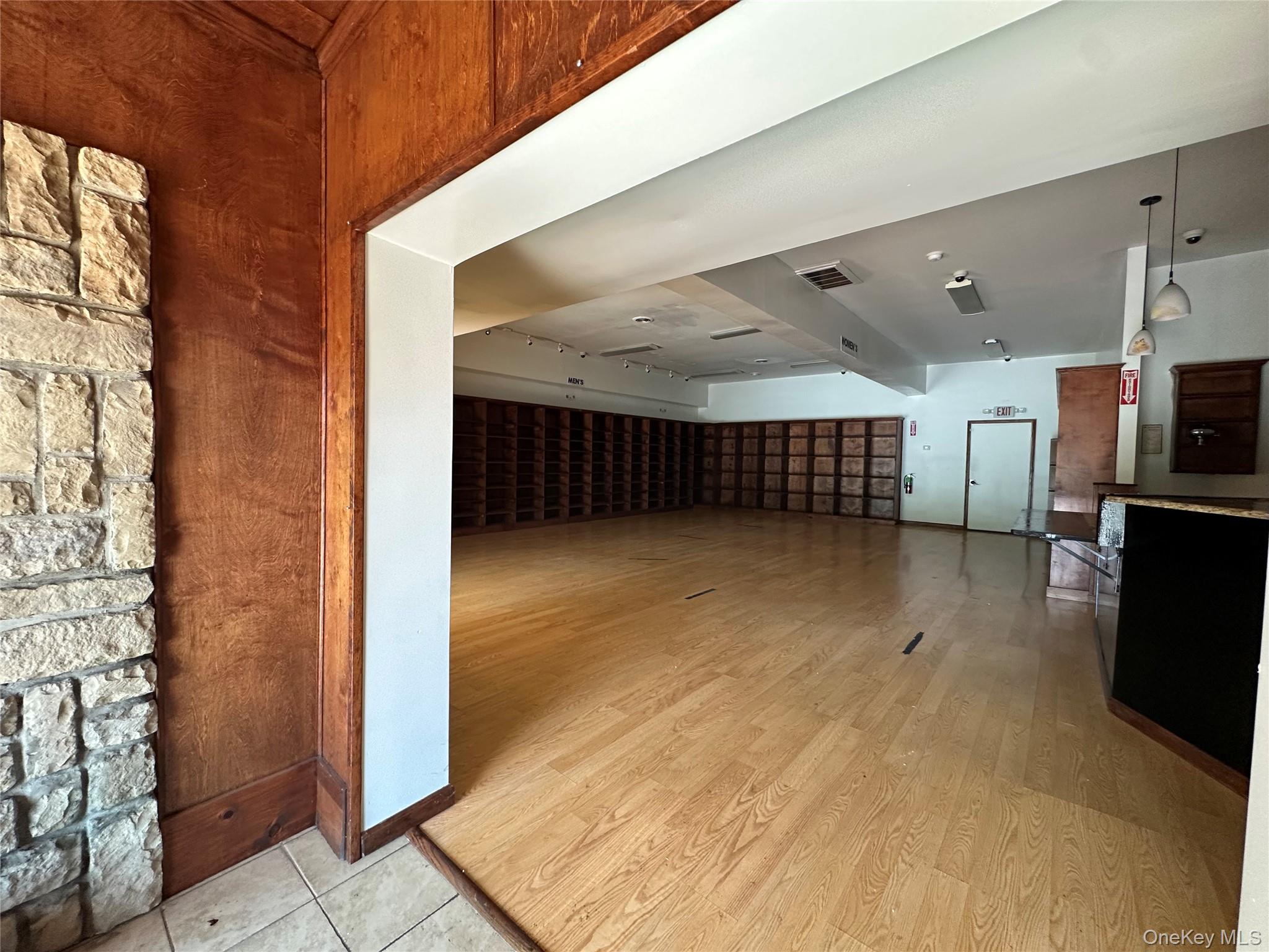 5251 Route 9W, Newburgh, NY 12550