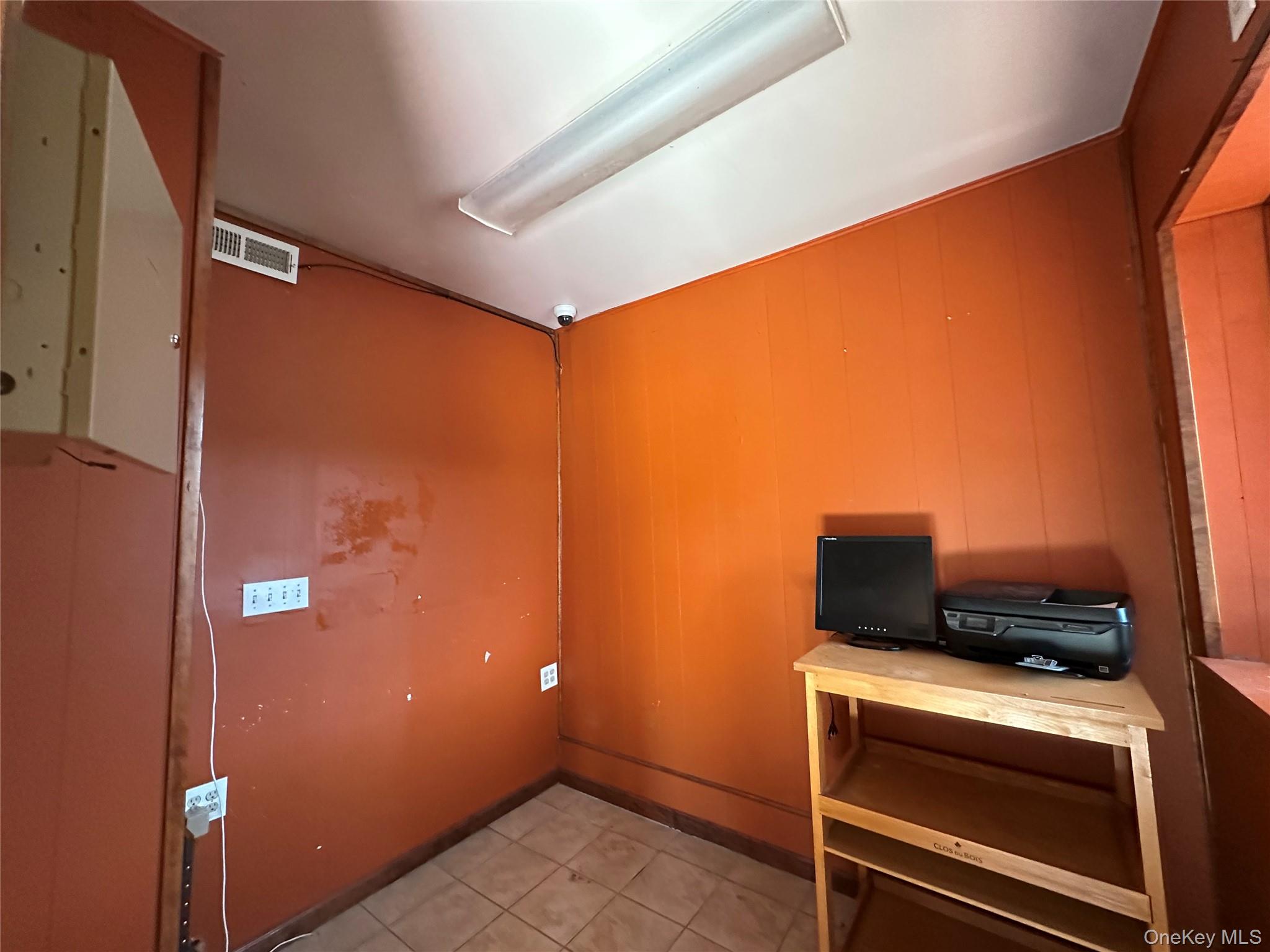 5251 Route 9W, Newburgh, NY 12550