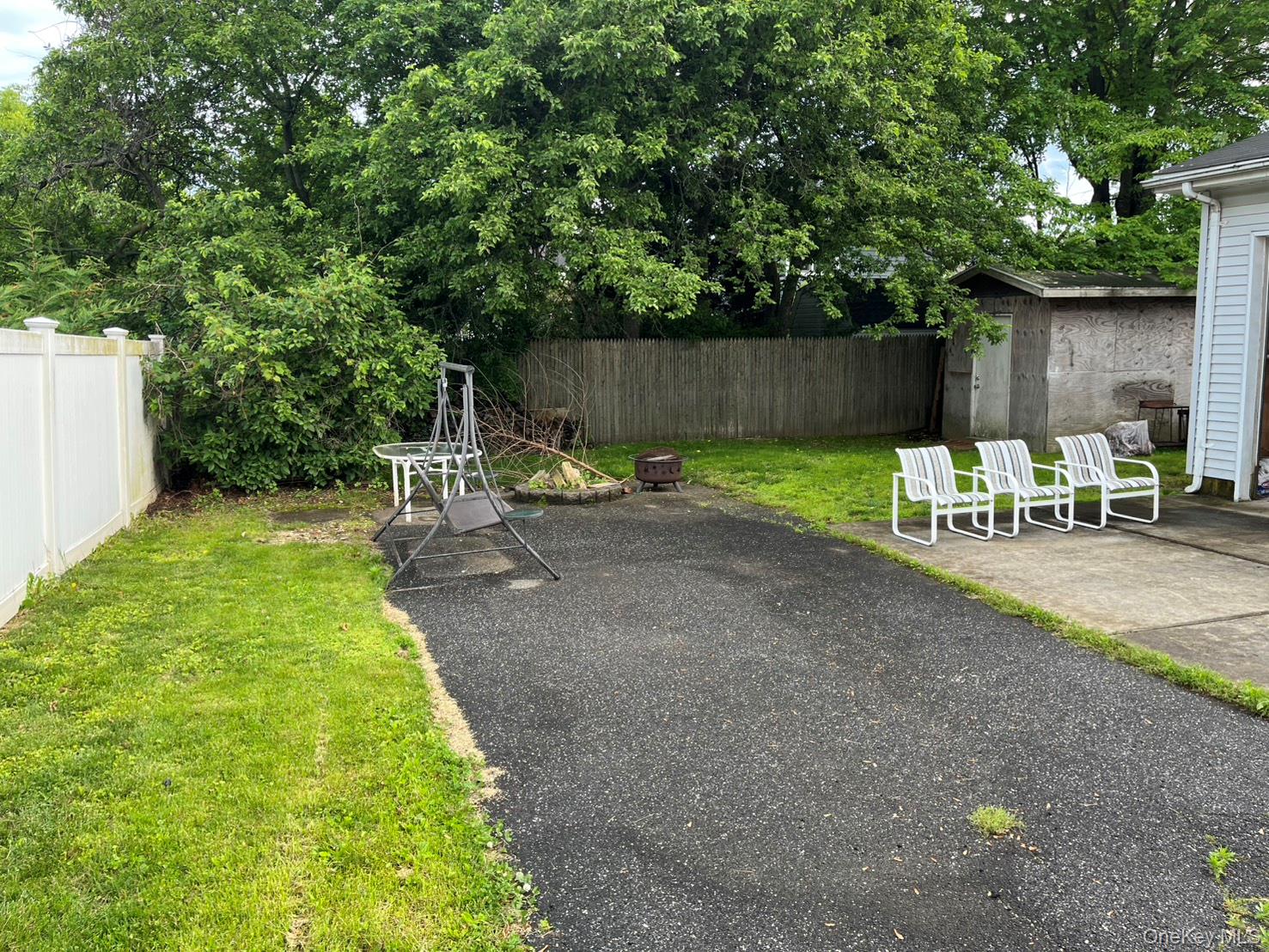 13 Reinhart Court, Melville, NY 11747