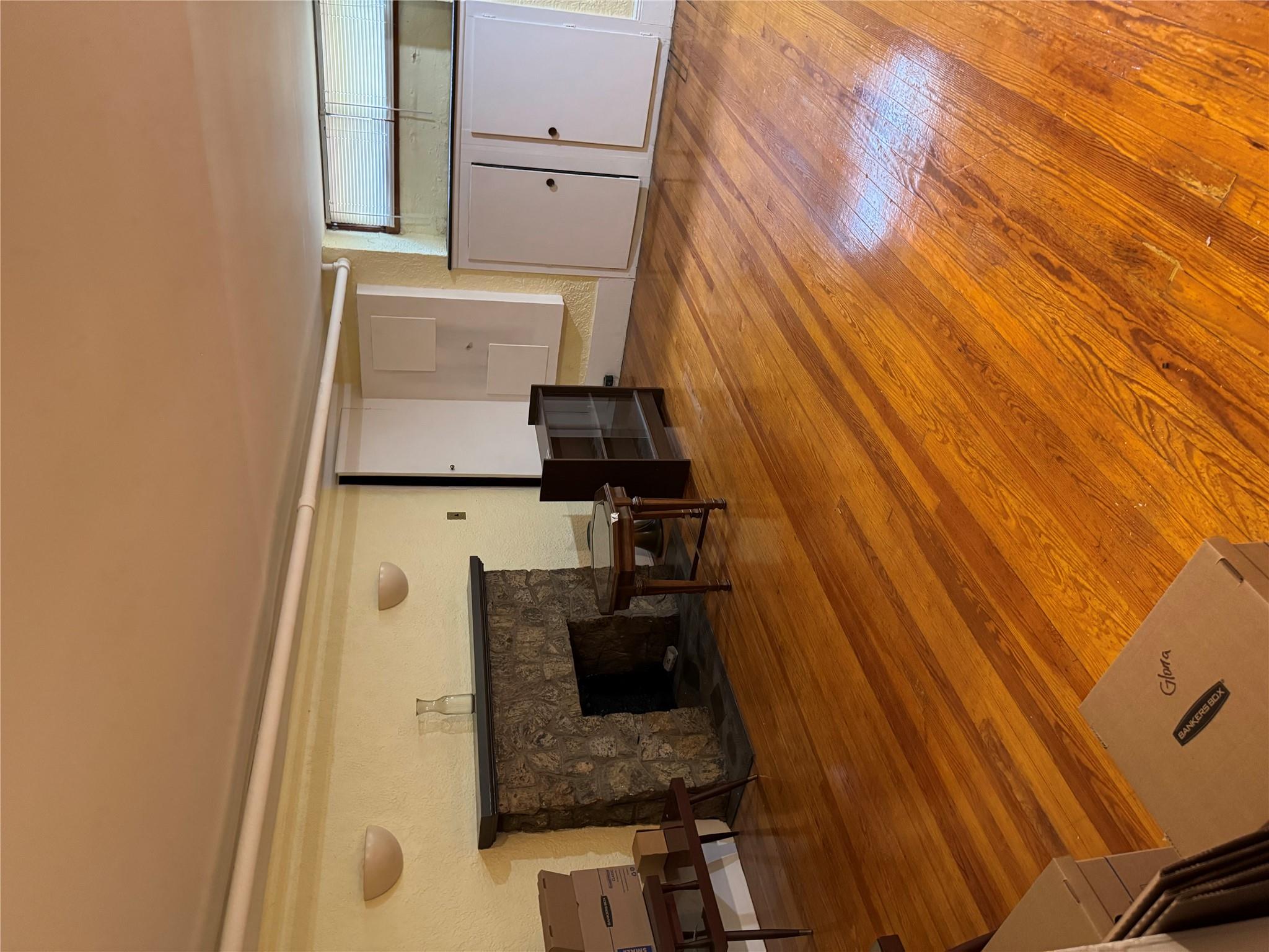 6472 84th Street, Middle Village, NY 11379