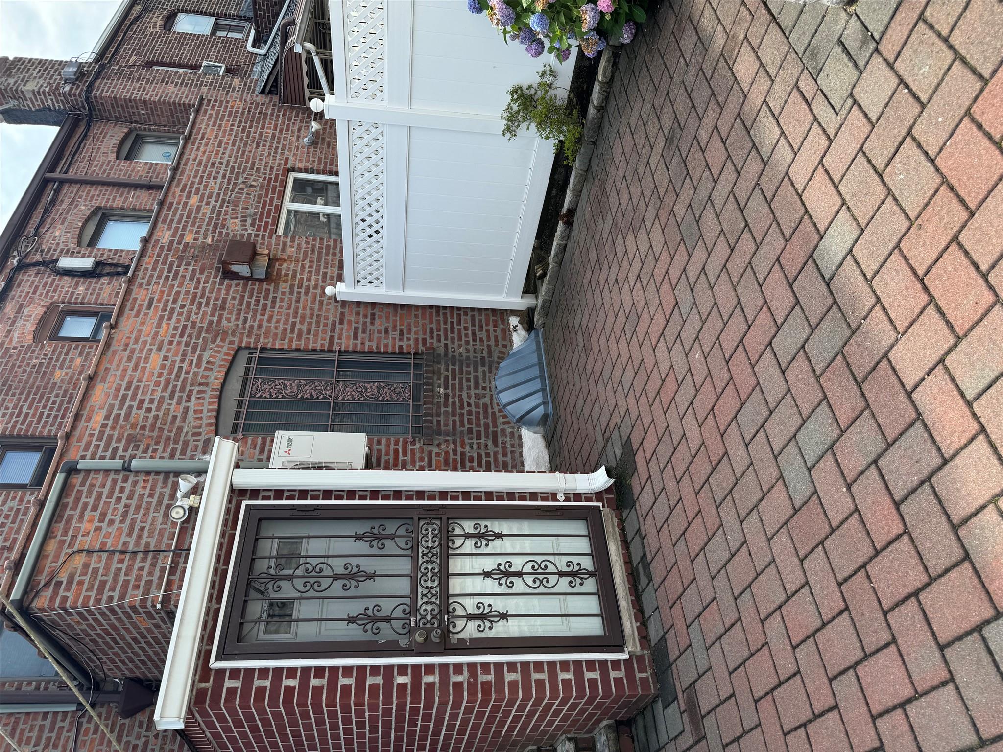 6472 84th Street, Middle Village, NY 11379