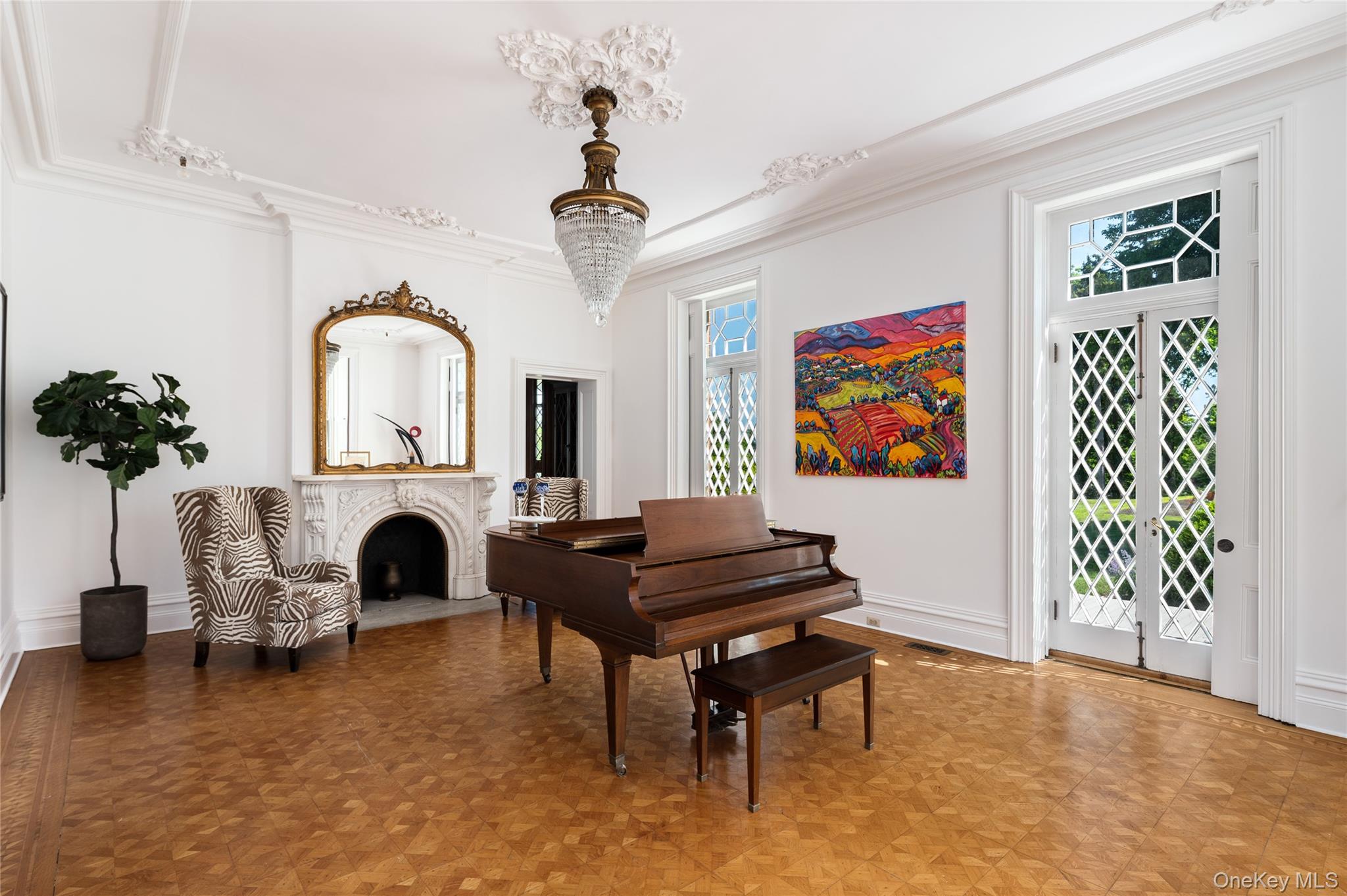 560 Grand Avenue, Balmville, NY 12550