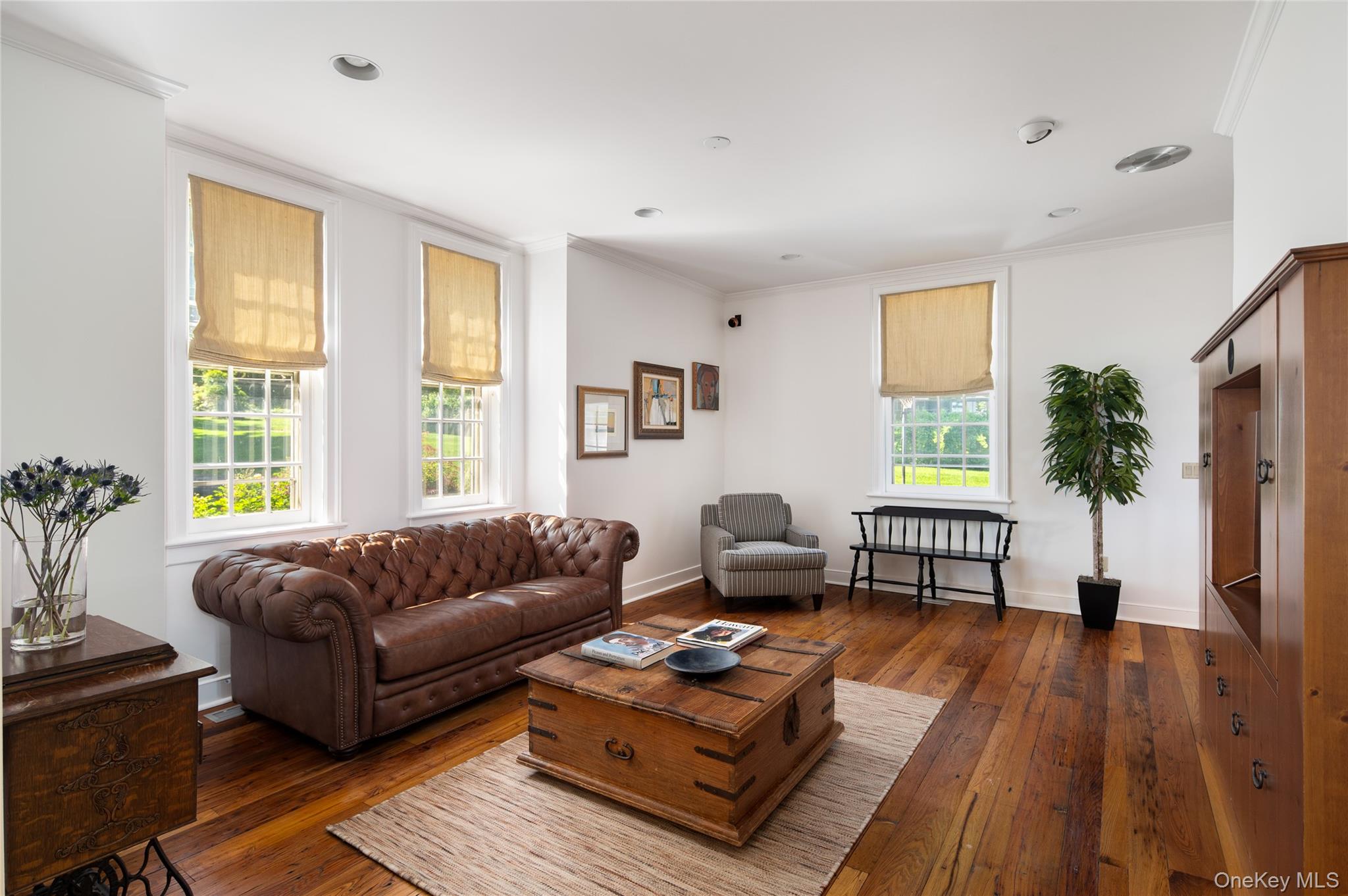 560 Grand Avenue, Balmville, NY 12550