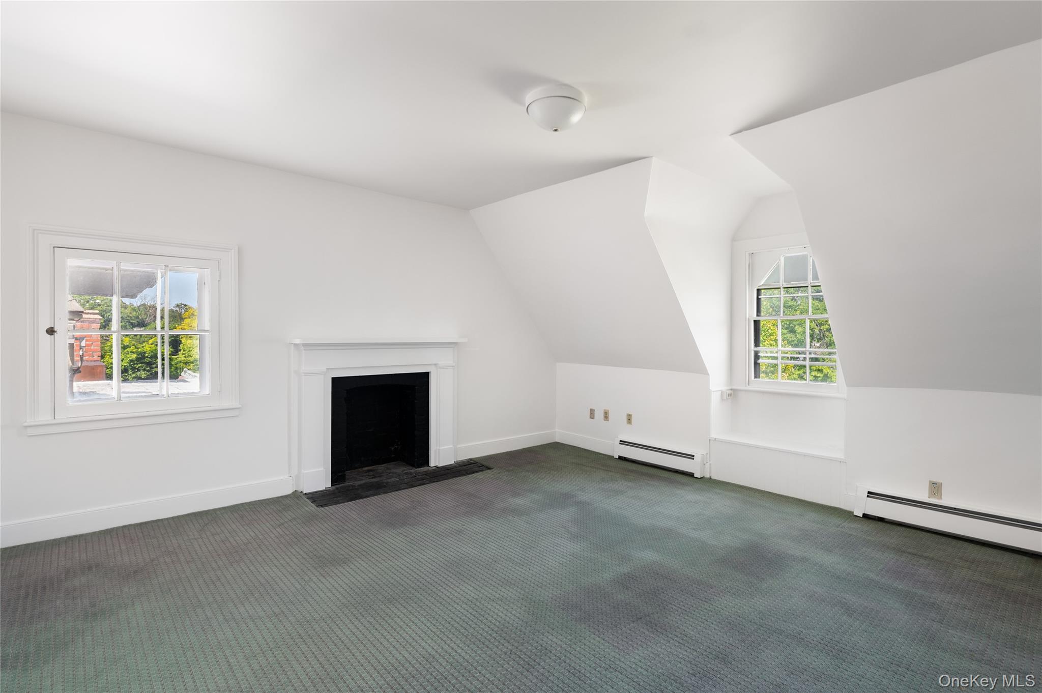 560 Grand Avenue, Balmville, NY 12550