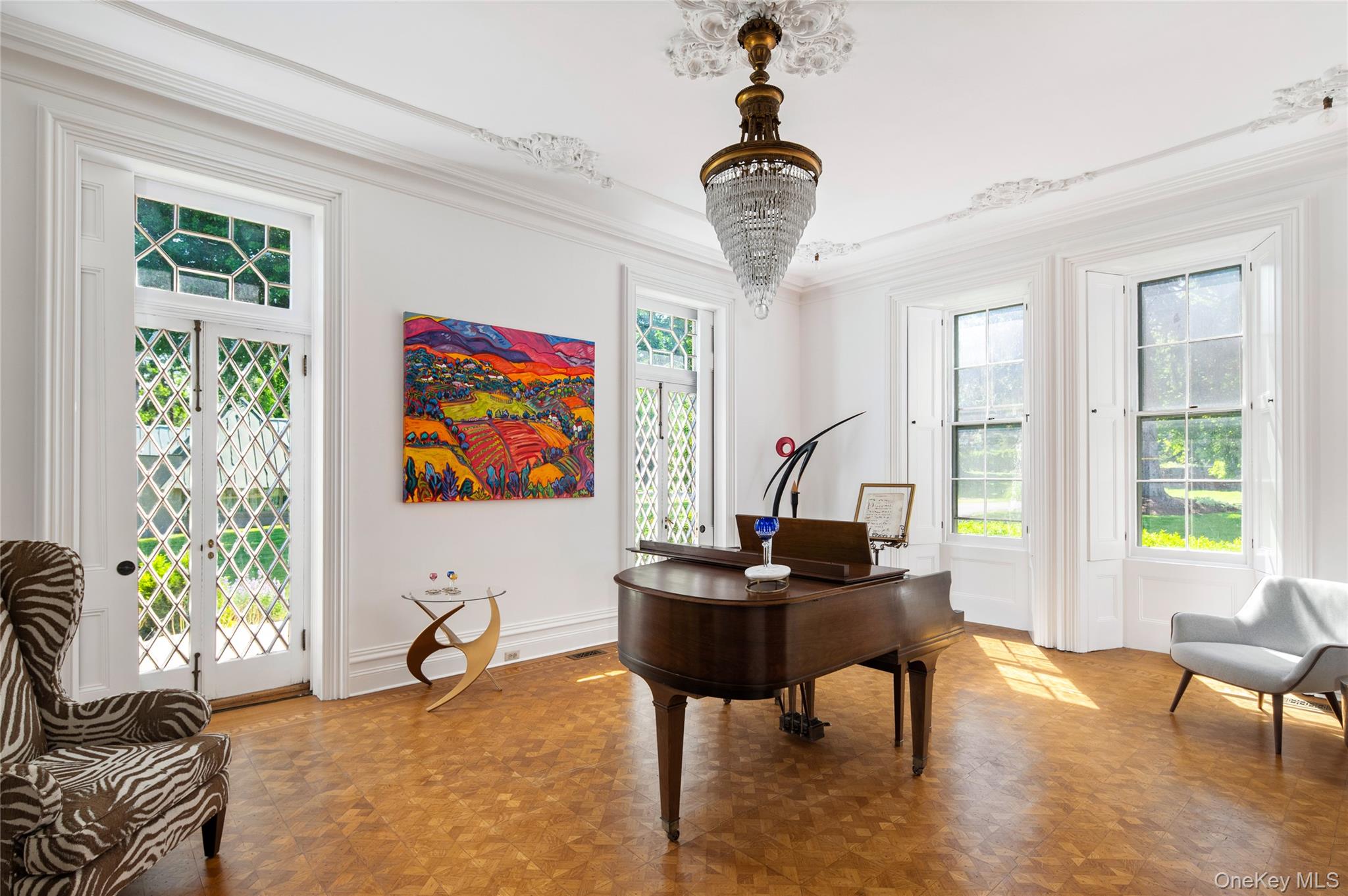 560 Grand Avenue, Balmville, NY 12550