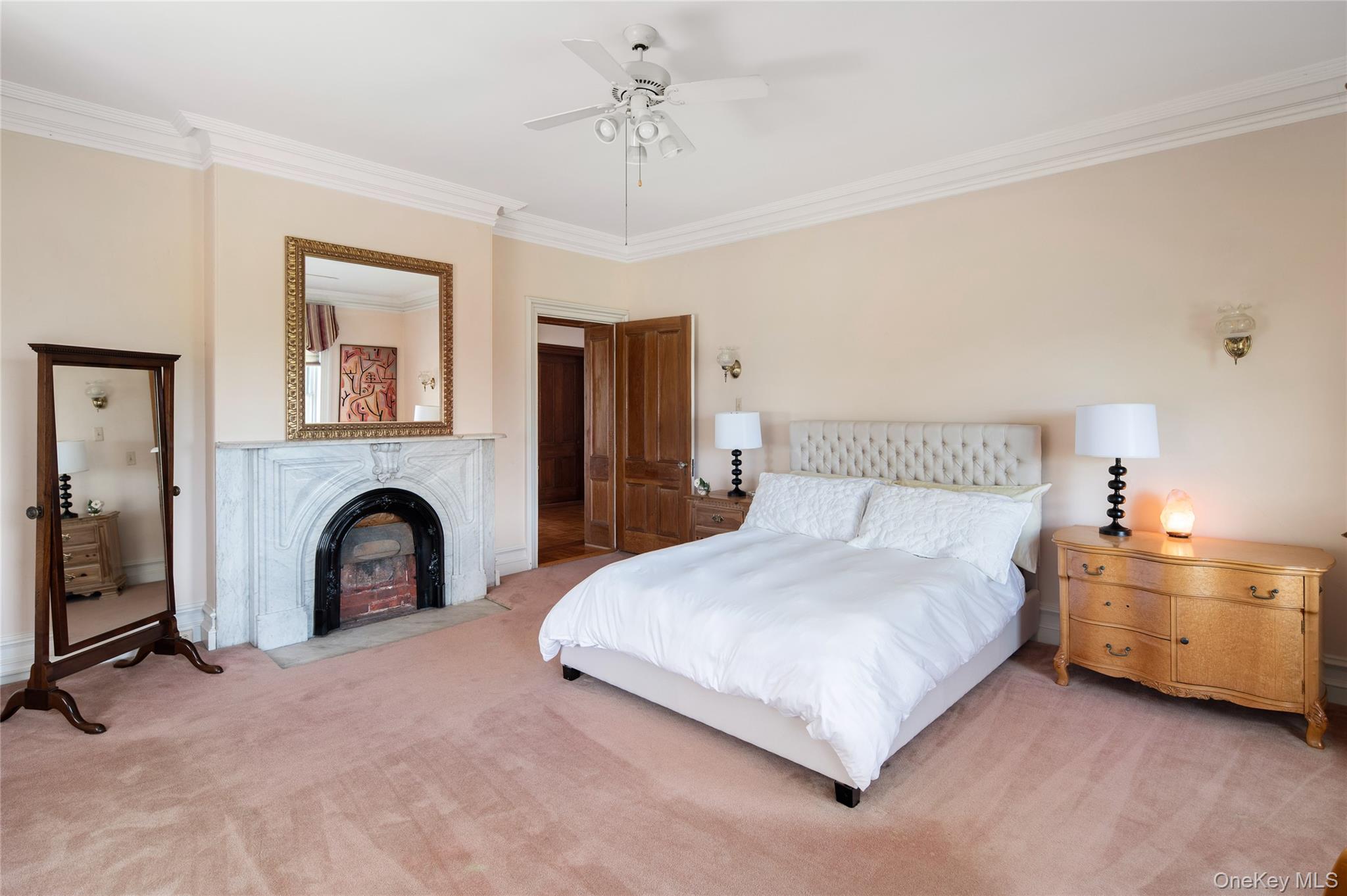 560 Grand Avenue, Balmville, NY 12550