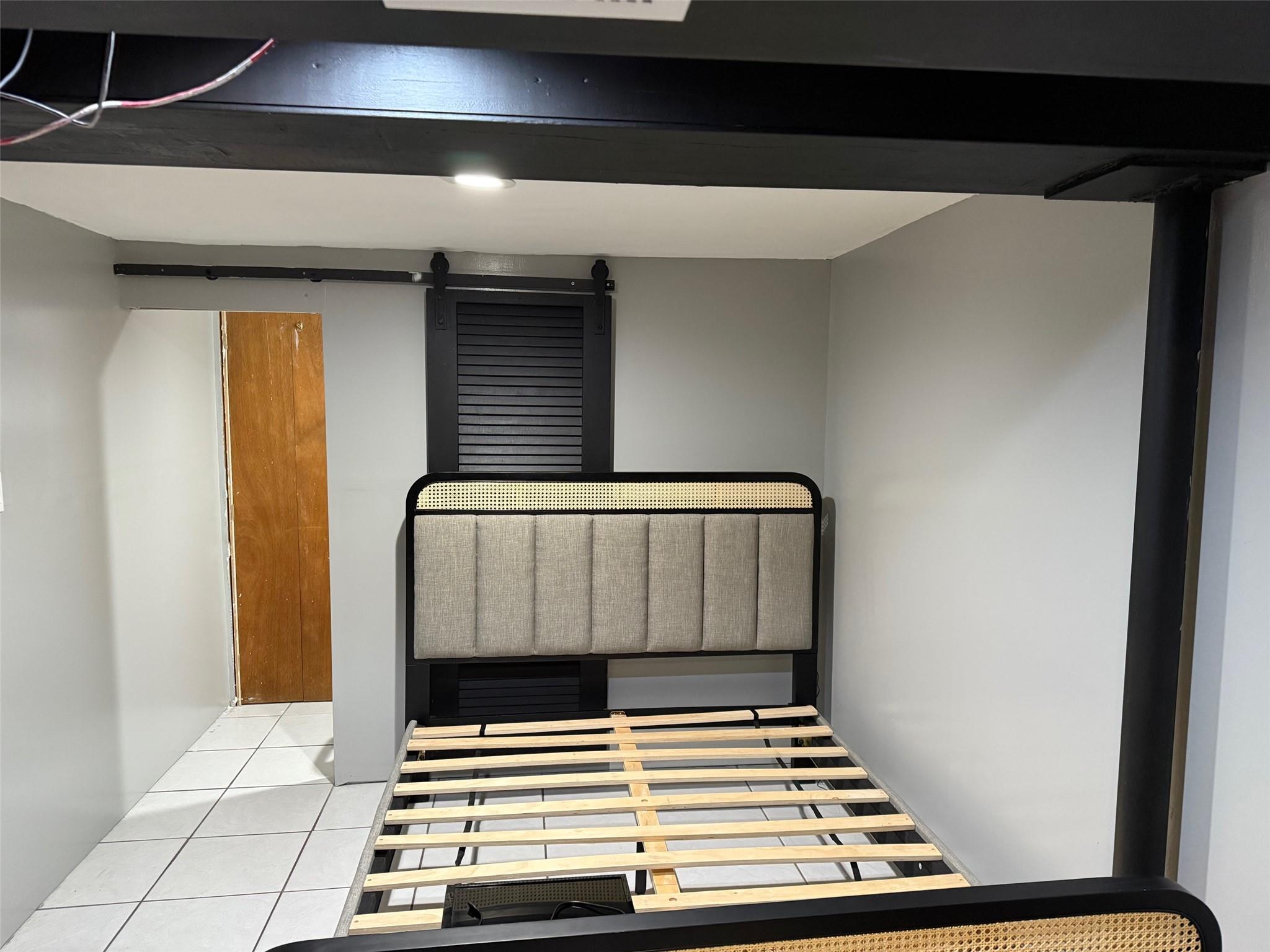 27 Pandora Drive, Brentwood, NY 11717