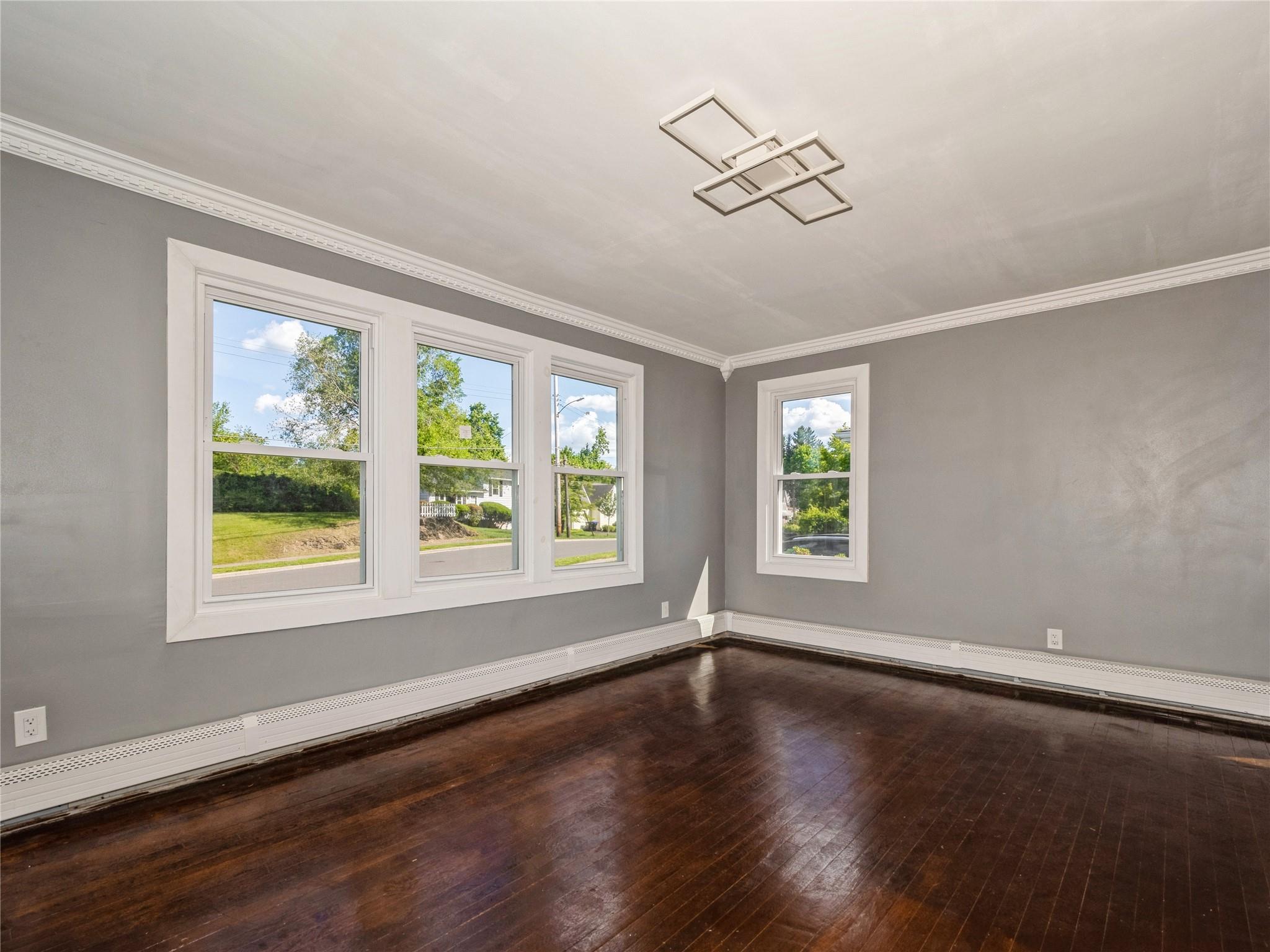 34 Woodland Avenue, Poughkeepsie, NY 12603