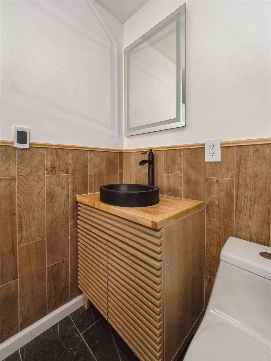 34 Woodland Avenue, Poughkeepsie, NY 12603