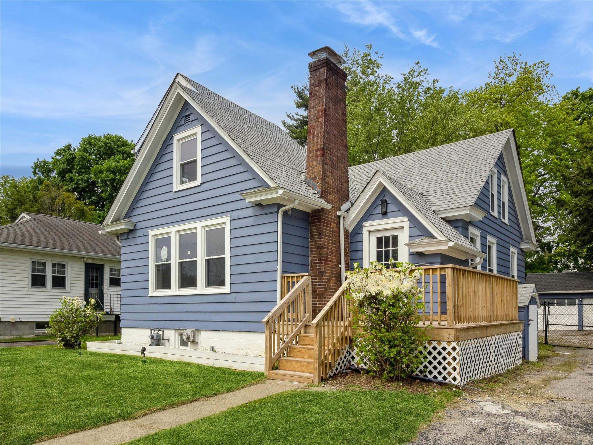 34 Woodland Avenue, Poughkeepsie, NY 12603