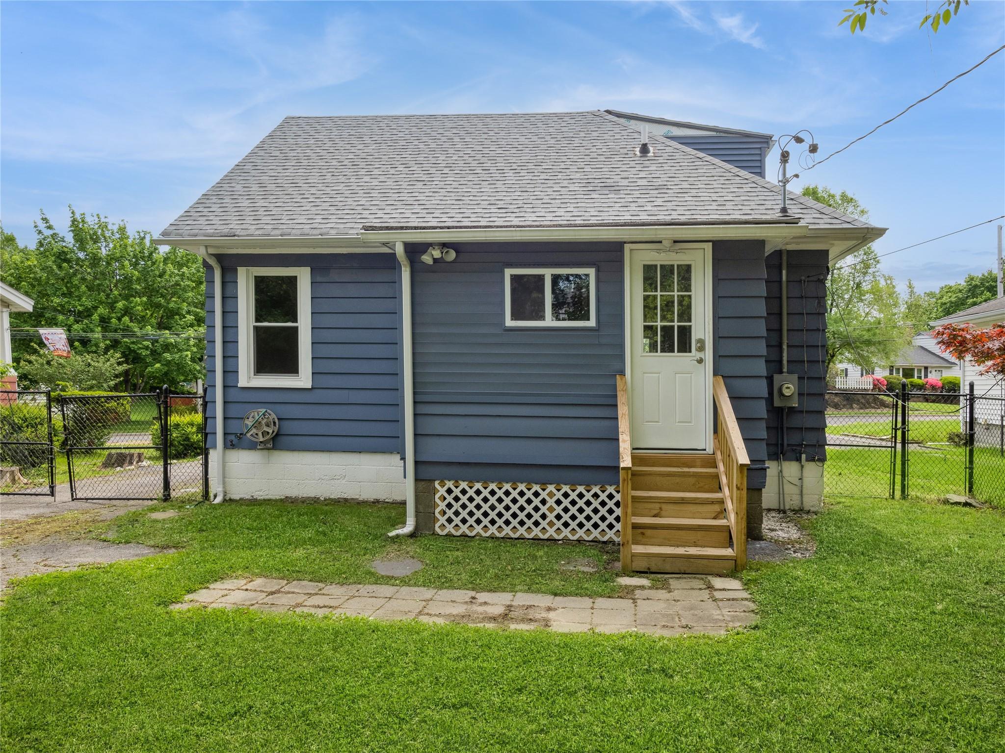 34 Woodland Avenue, Poughkeepsie, NY 12603