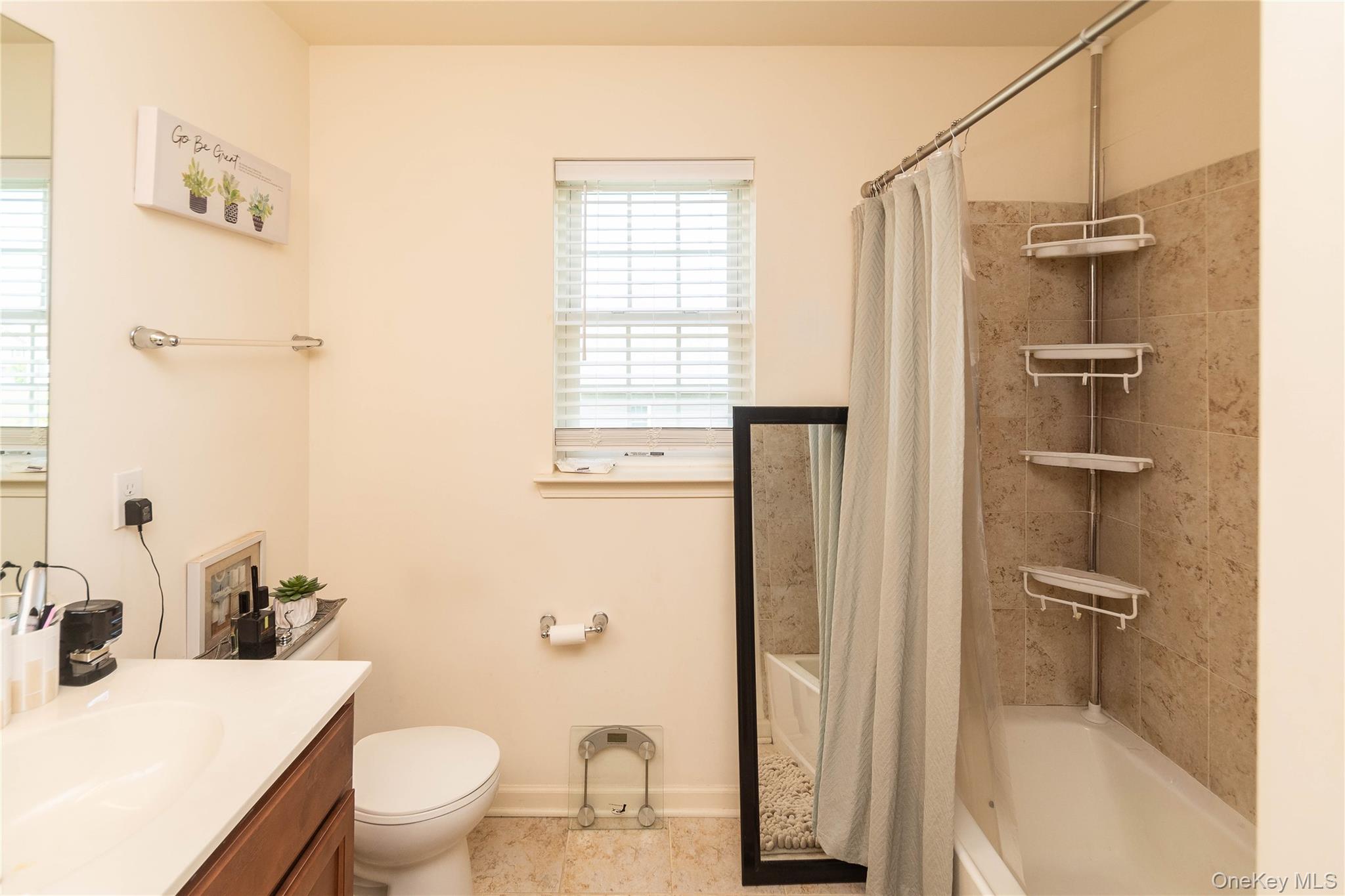 38 Panorama Drive, New Windsor, NY 12553