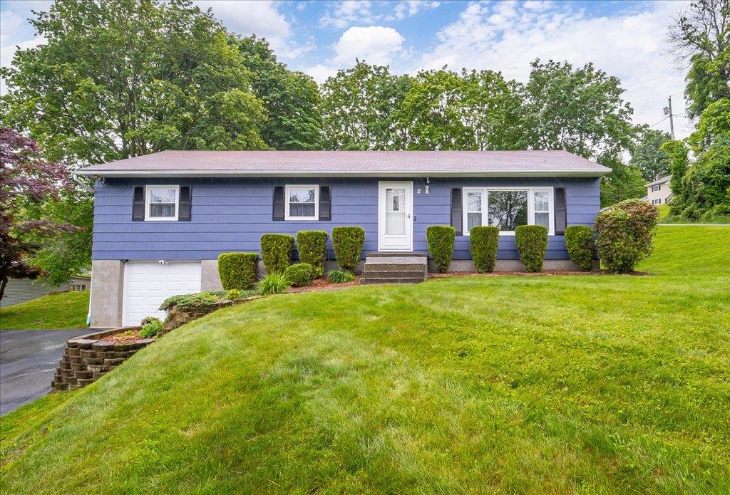 2 3rd Street, Milton, NY 12547