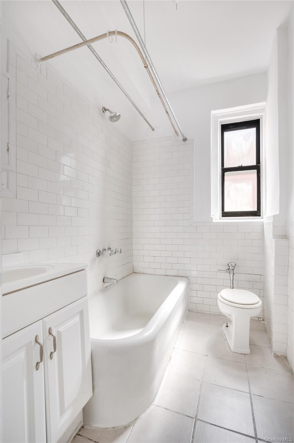 825 Walton Avenue # 5H, Bronx, NY 10451