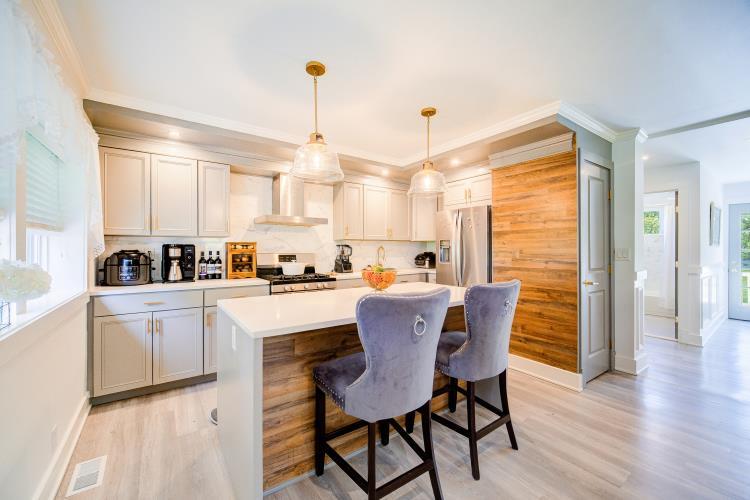 322 Noxon Road, Poughkeepsie, NY 12603