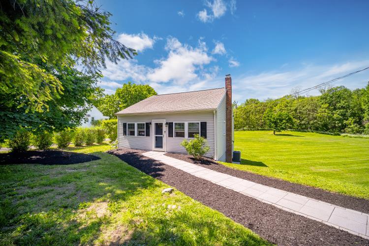 322 Noxon Road, Poughkeepsie, NY 12603