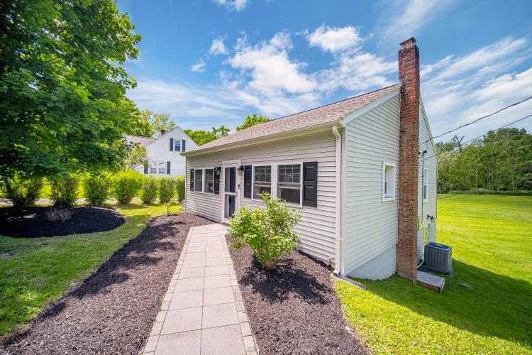 322 Noxon Road, Poughkeepsie, NY 12603