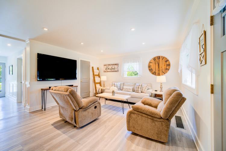 322 Noxon Road, Poughkeepsie, NY 12603