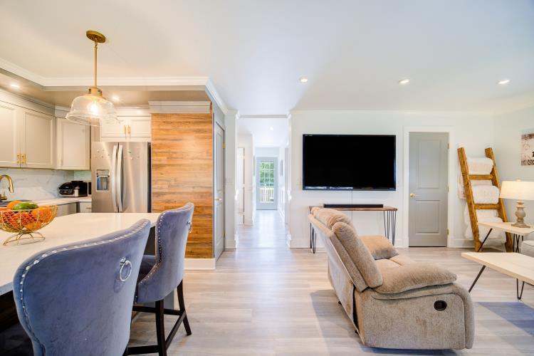 322 Noxon Road, Poughkeepsie, NY 12603