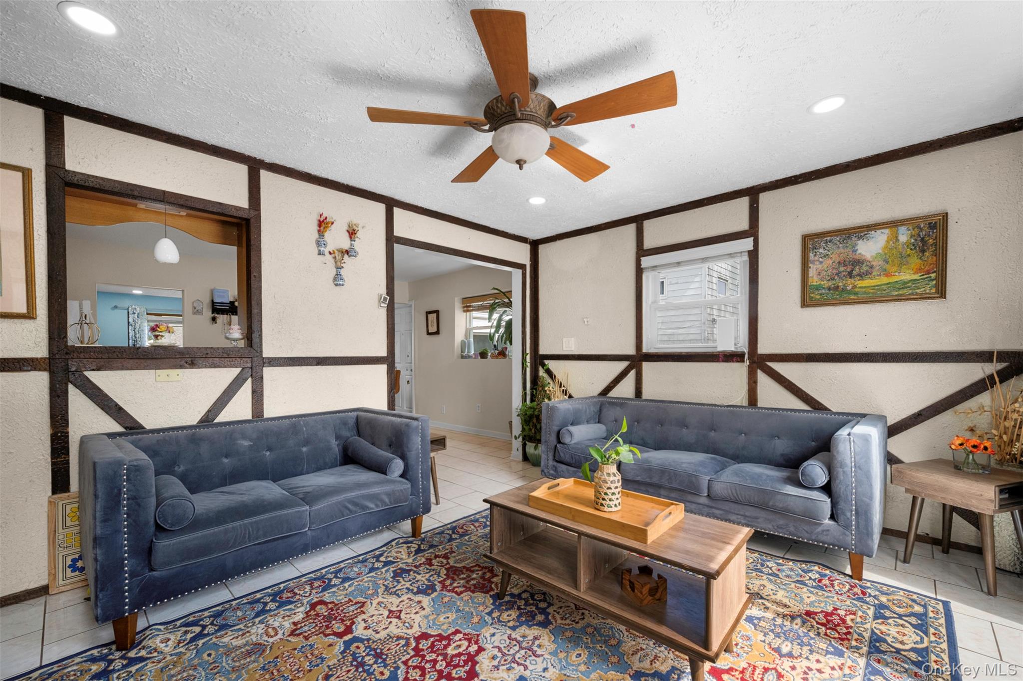 21 Westgate Road, Massapequa Park, NY 11762