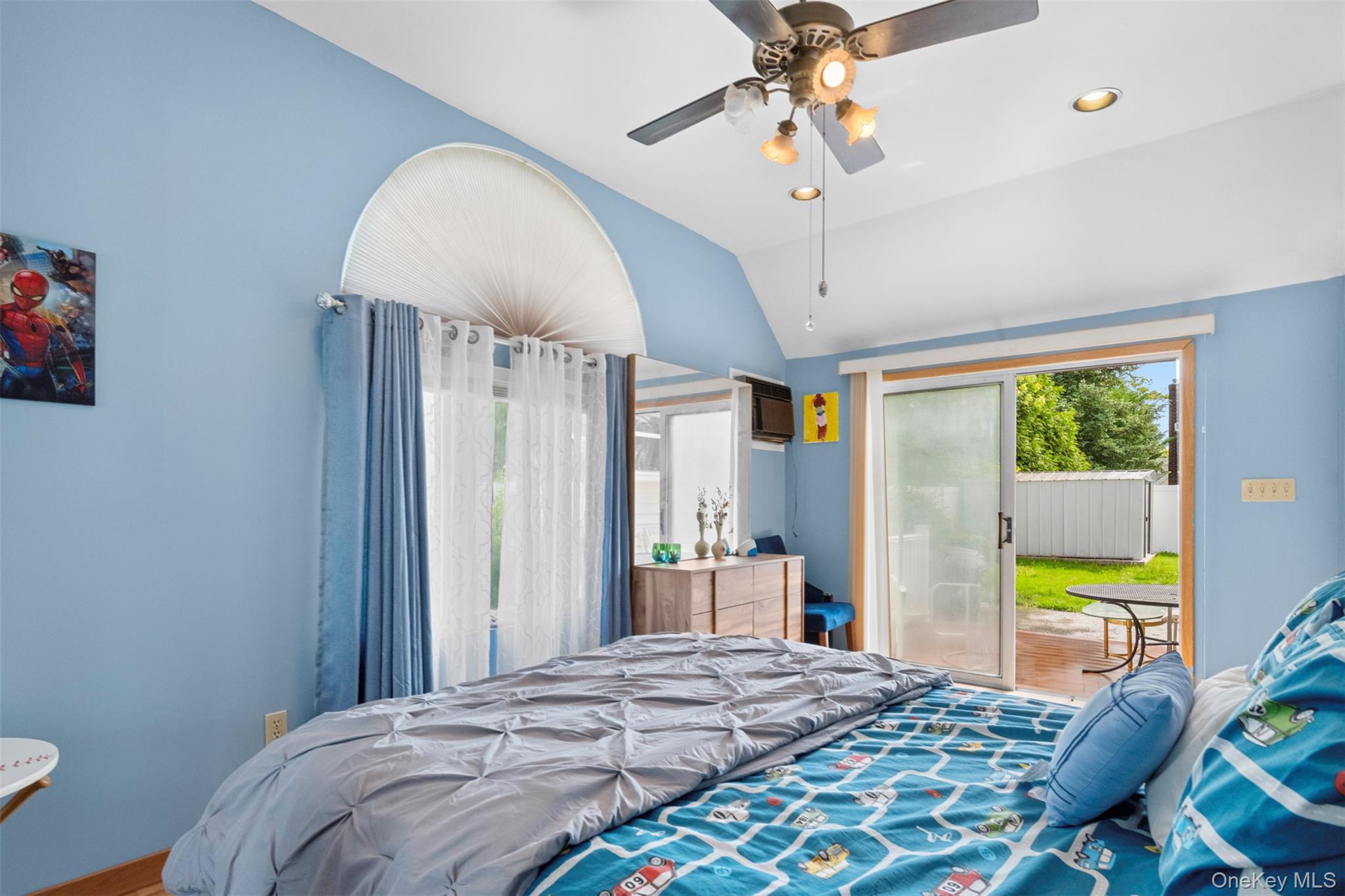 21 Westgate Road, Massapequa Park, NY 11762