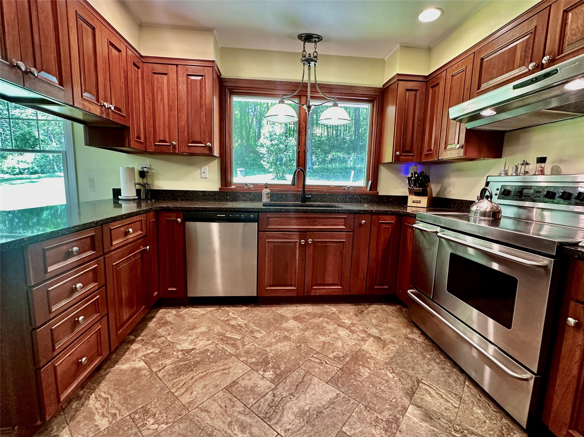 287 Hunns Lake Road, Stanfordville, NY 12581