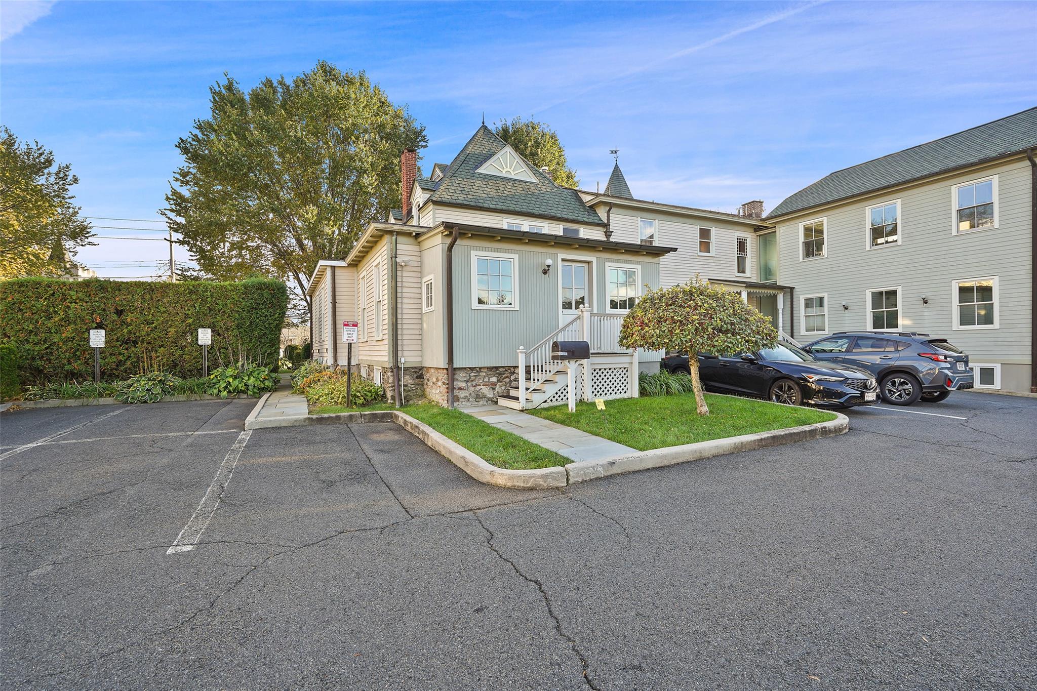 413-415 Bedford Road, Pleasantville, NY 10570