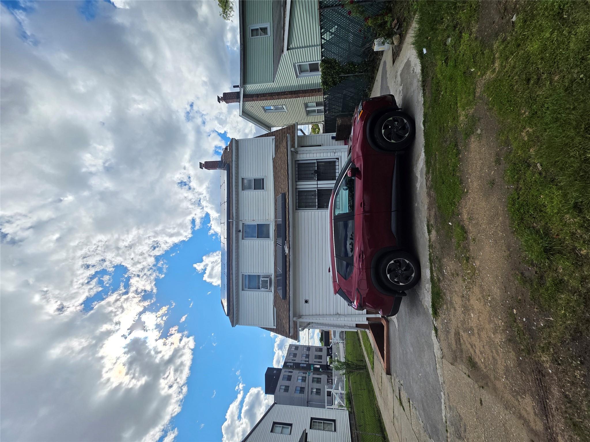 133-15 220 st, Springfield Gardens, NY 11413