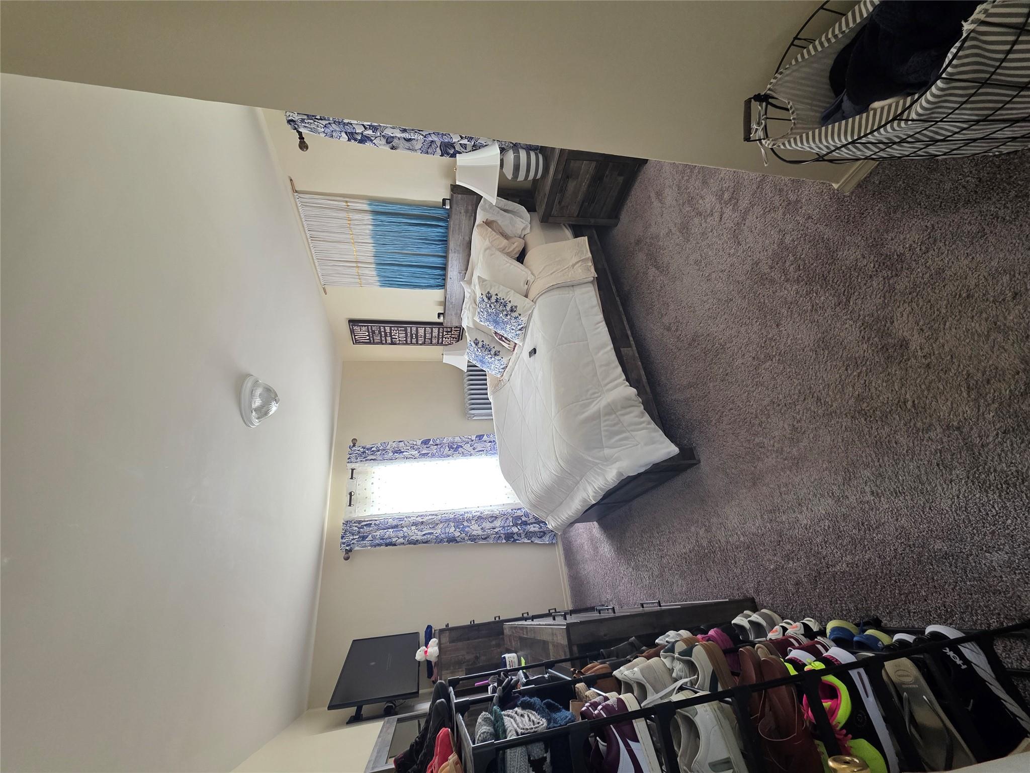 133-15 220 st, Springfield Gardens, NY 11413