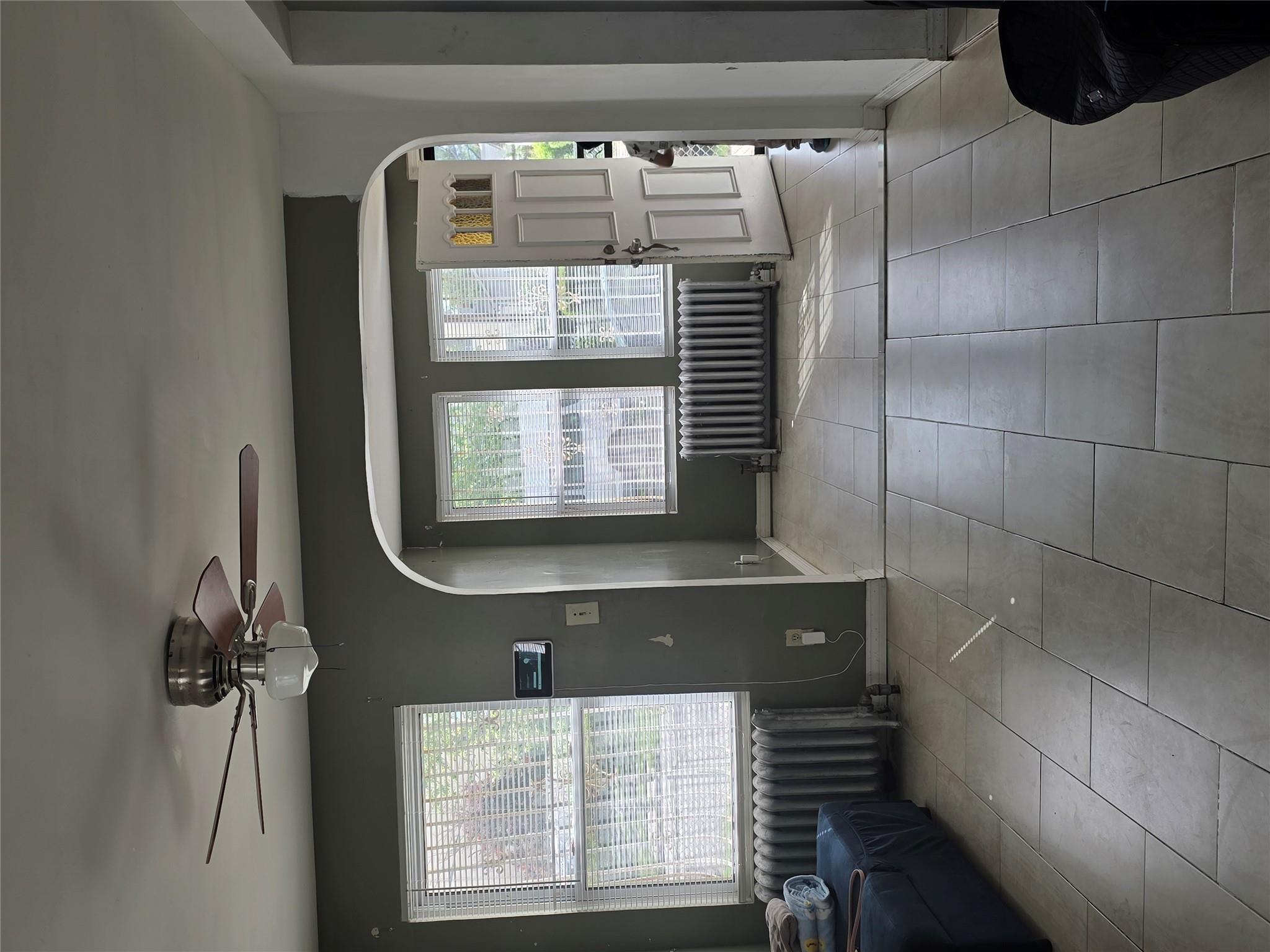 133-15 220 st, Springfield Gardens, NY 11413