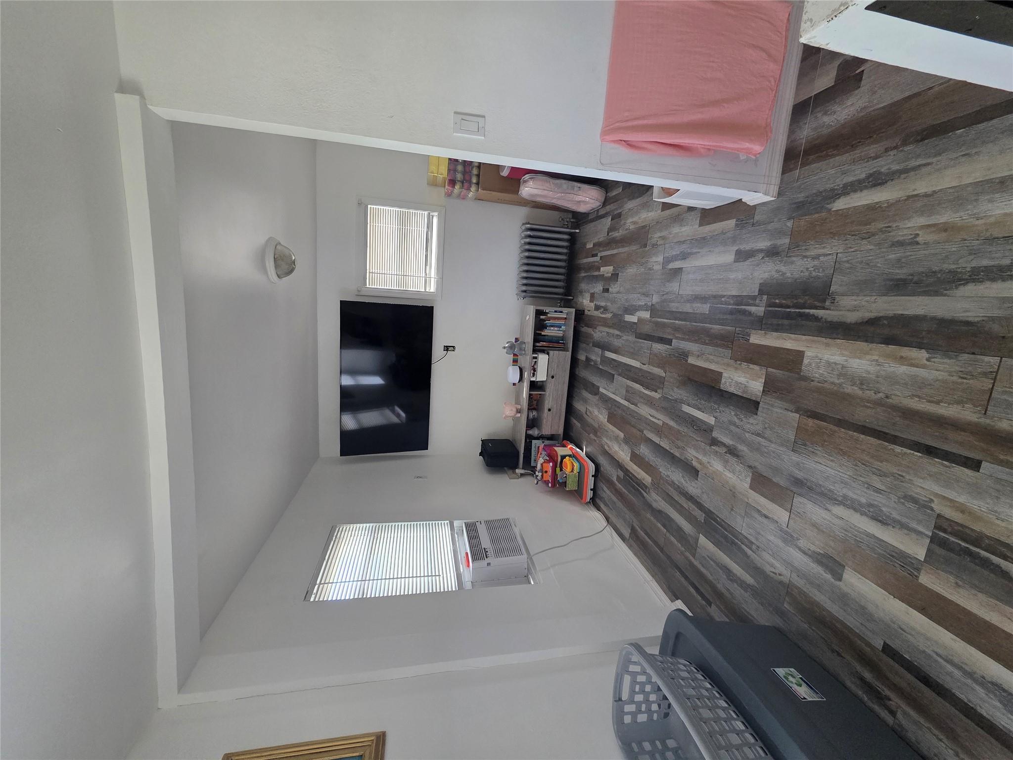 133-15 220 st, Springfield Gardens, NY 11413