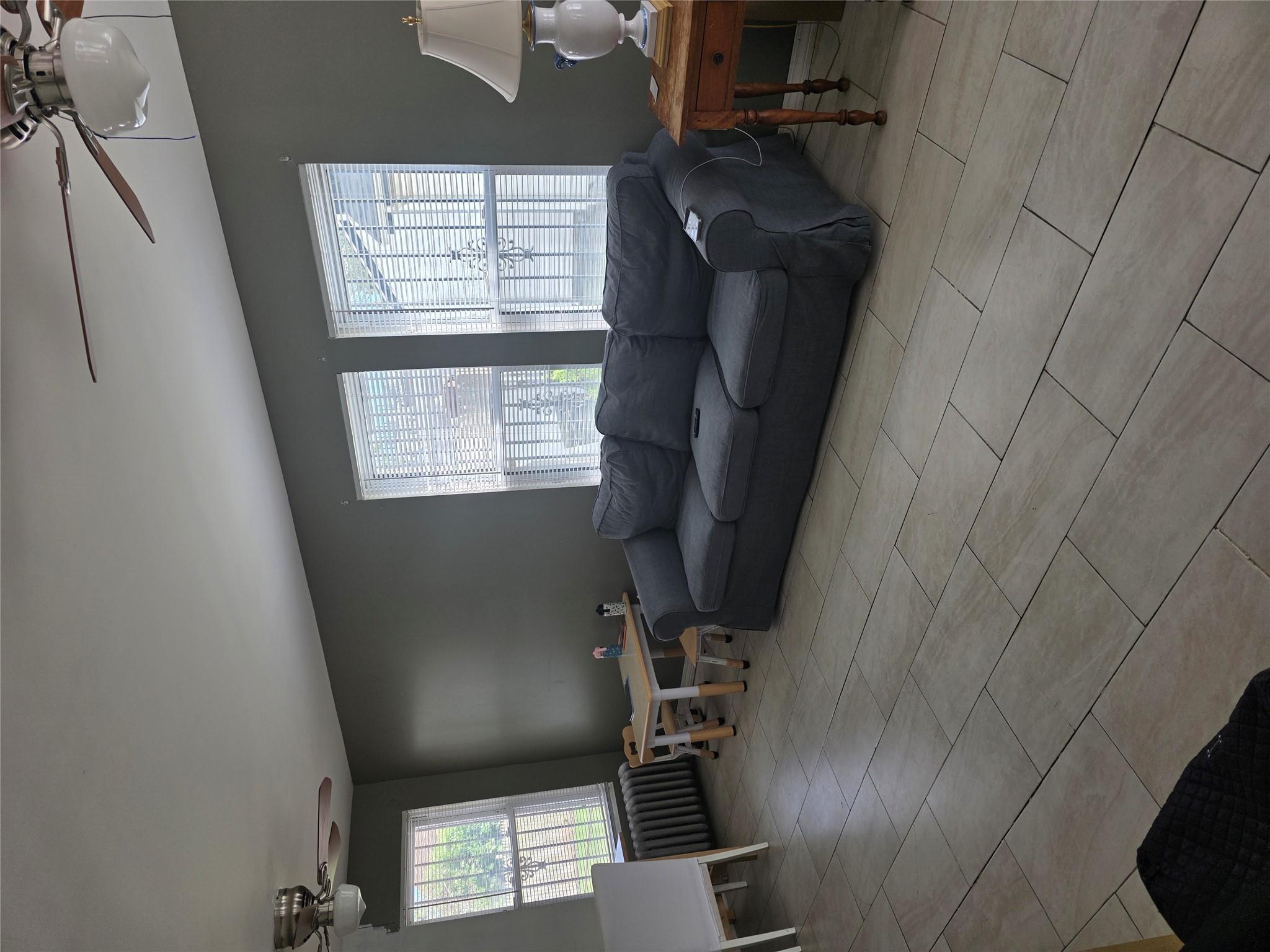 133-15 220 st, Springfield Gardens, NY 11413