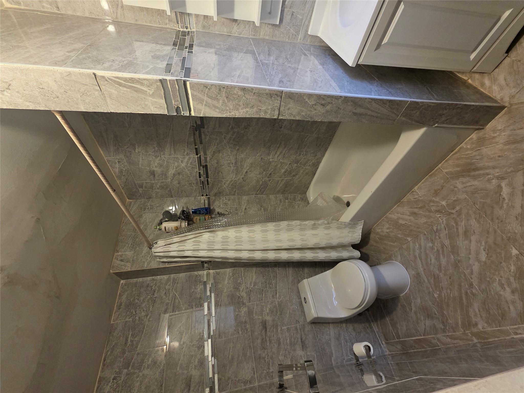 133-15 220 st, Springfield Gardens, NY 11413