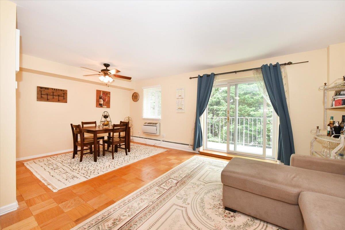 320 E Shore Road # 10C, Great Neck, NY 11023