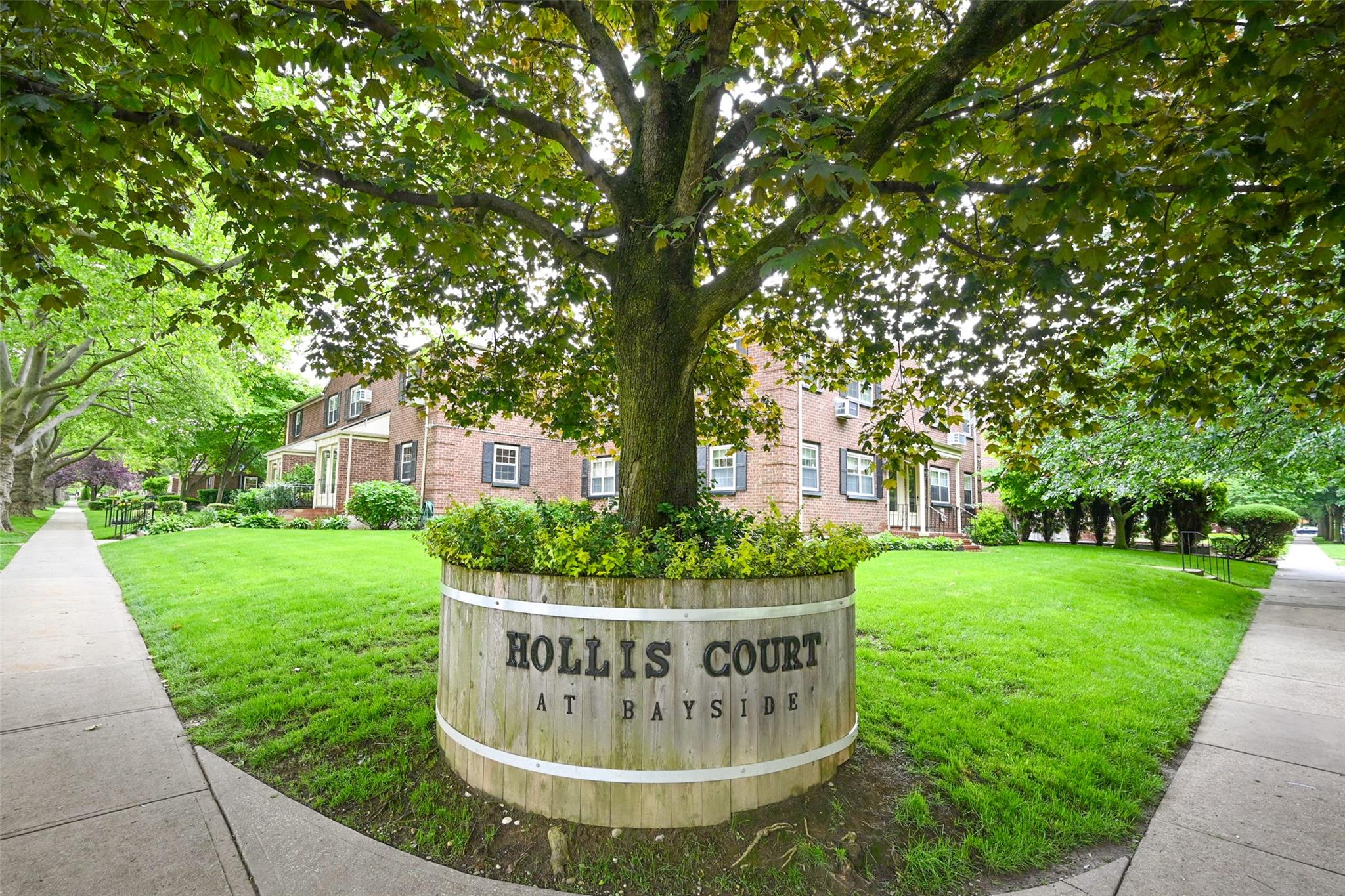 69-27 210 Street # 2, Oakland Gardens, NY 11364