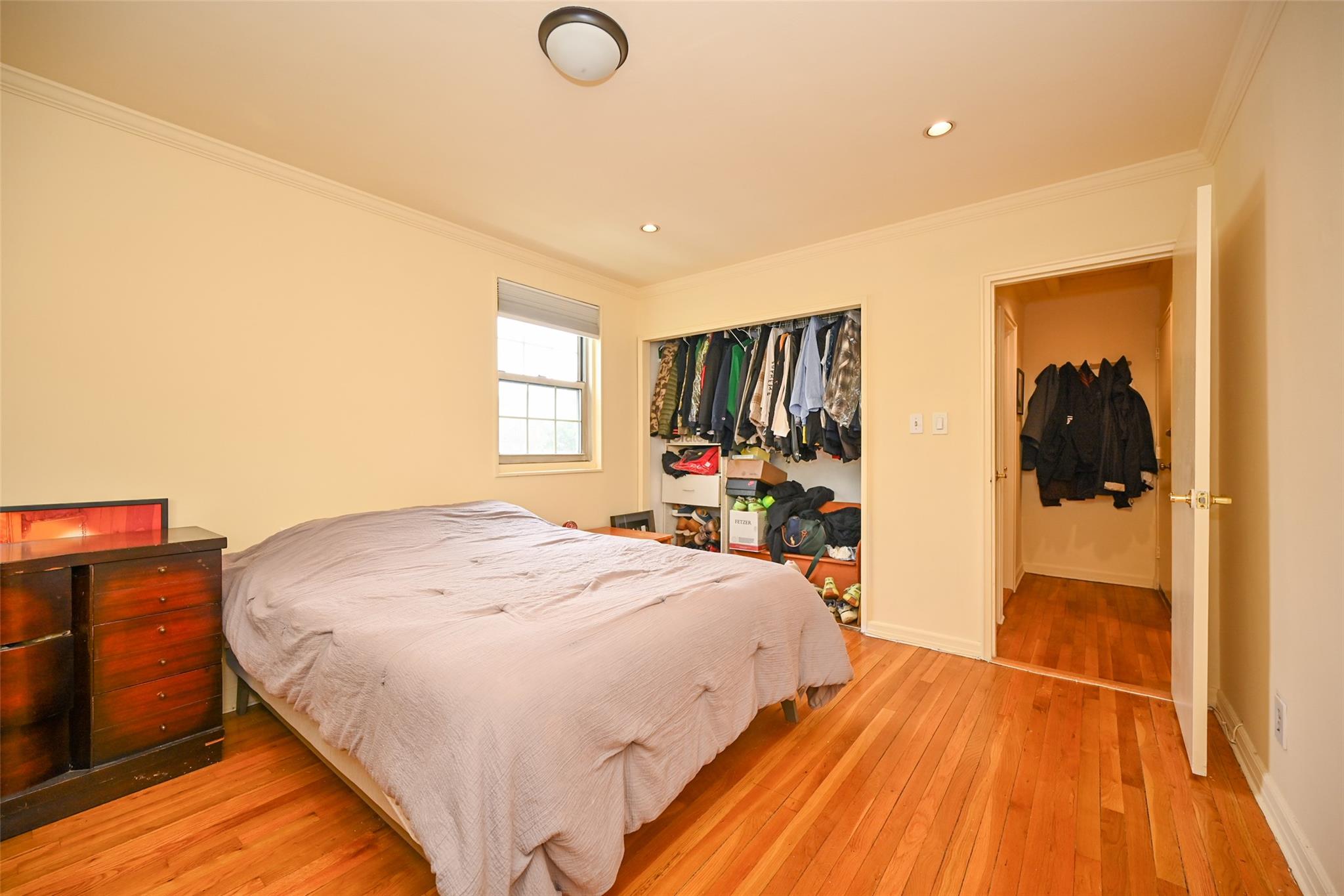 69-27 210 Street # 2, Oakland Gardens, NY 11364