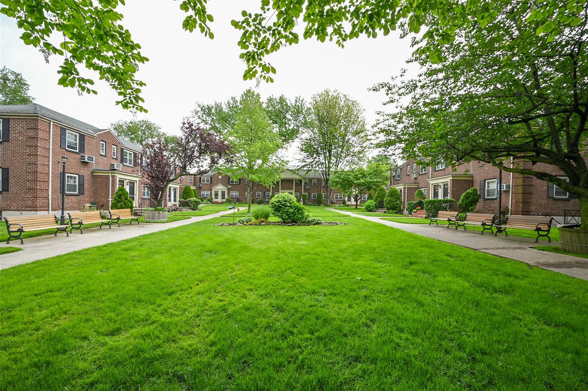 69-27 210 Street # 2, Oakland Gardens, NY 11364