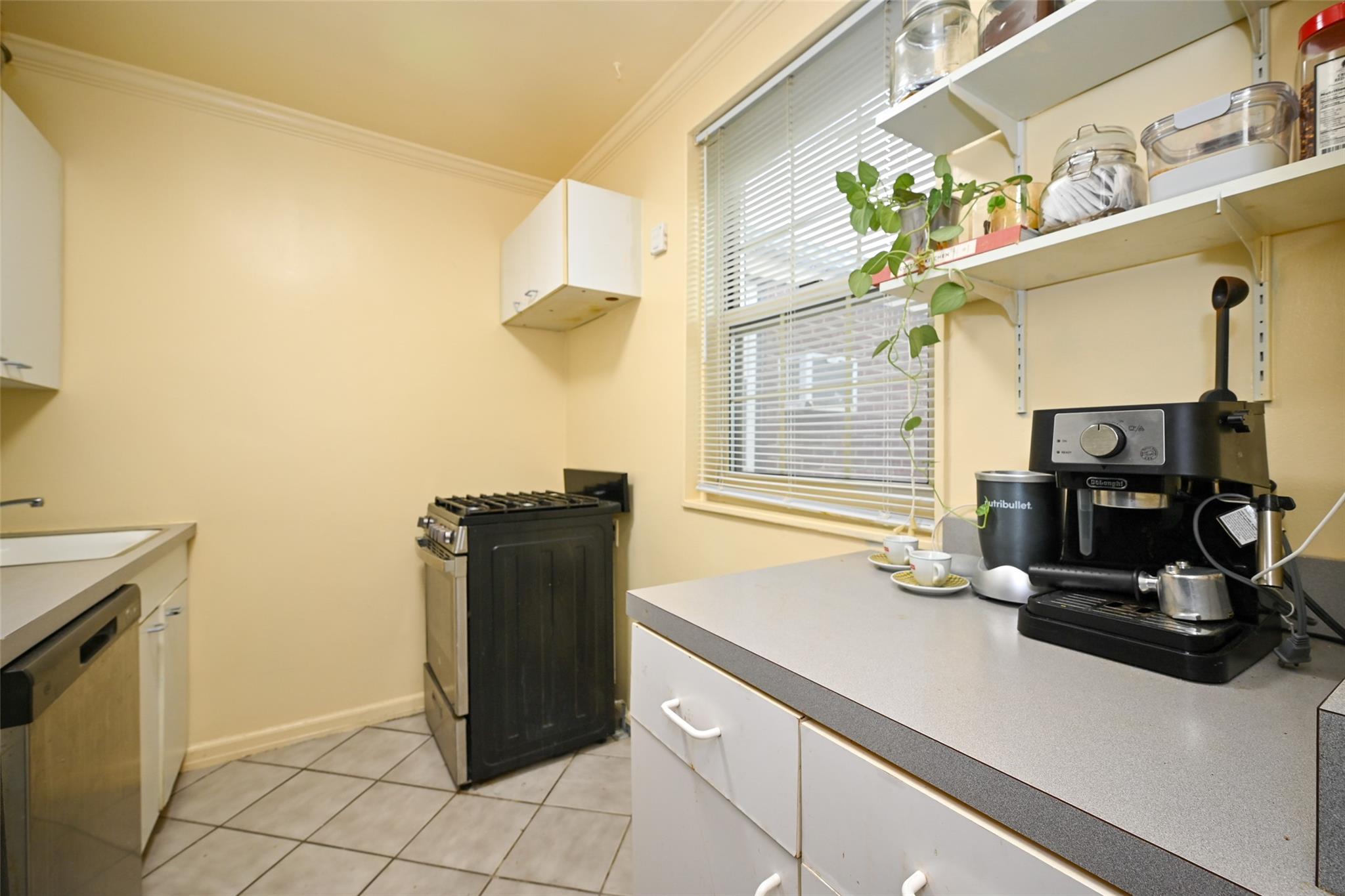 69-27 210 Street # 2, Oakland Gardens, NY 11364