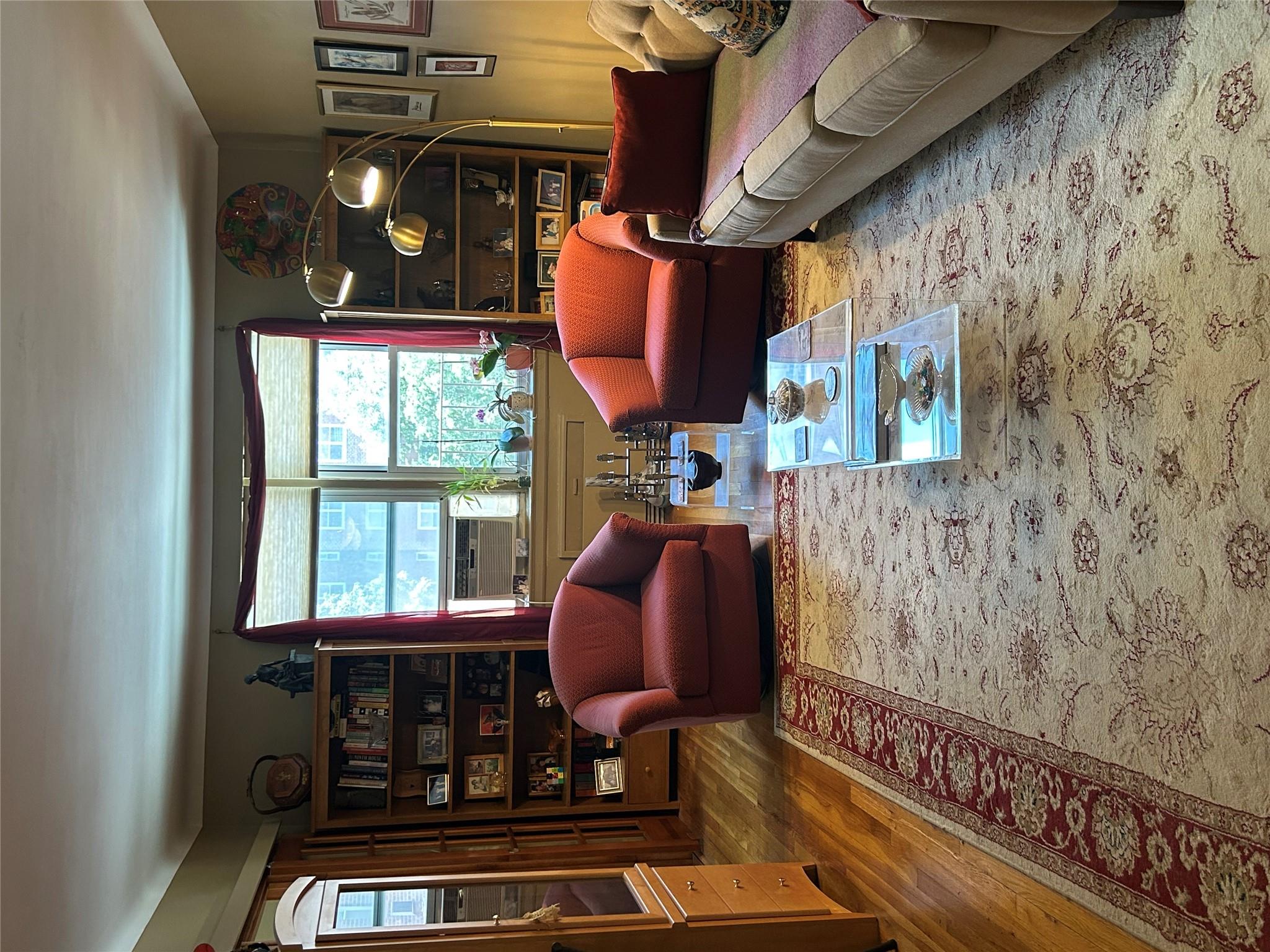 110-20 71 Ave # 411, Forest Hills, NY 11375