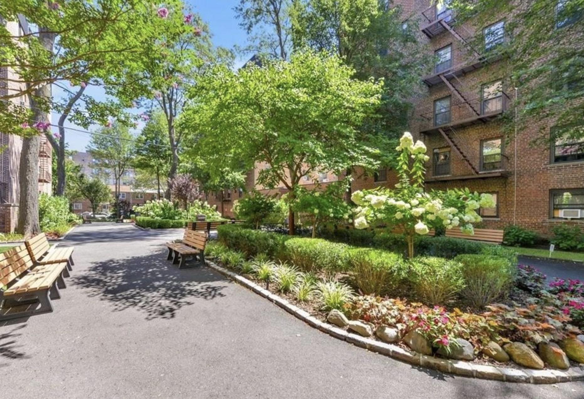 32-25 91st Street # 209, East Elmhurst, NY 11369