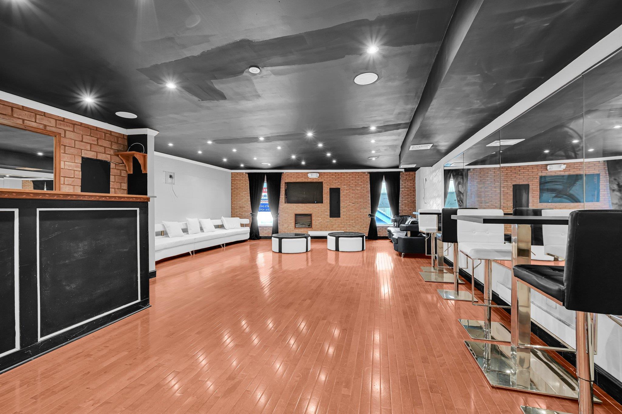 135 Westchester Square, Bronx, NY 10461