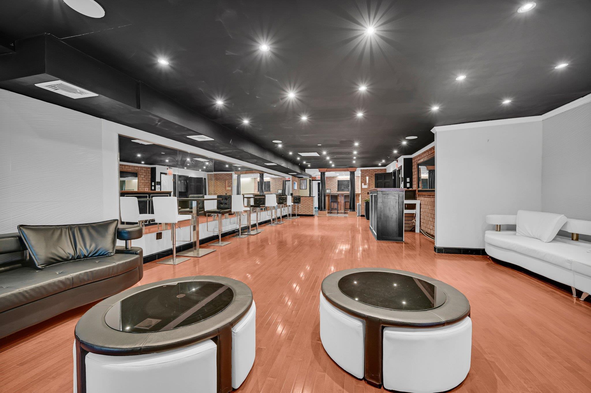 135 Westchester Square, Bronx, NY 10461