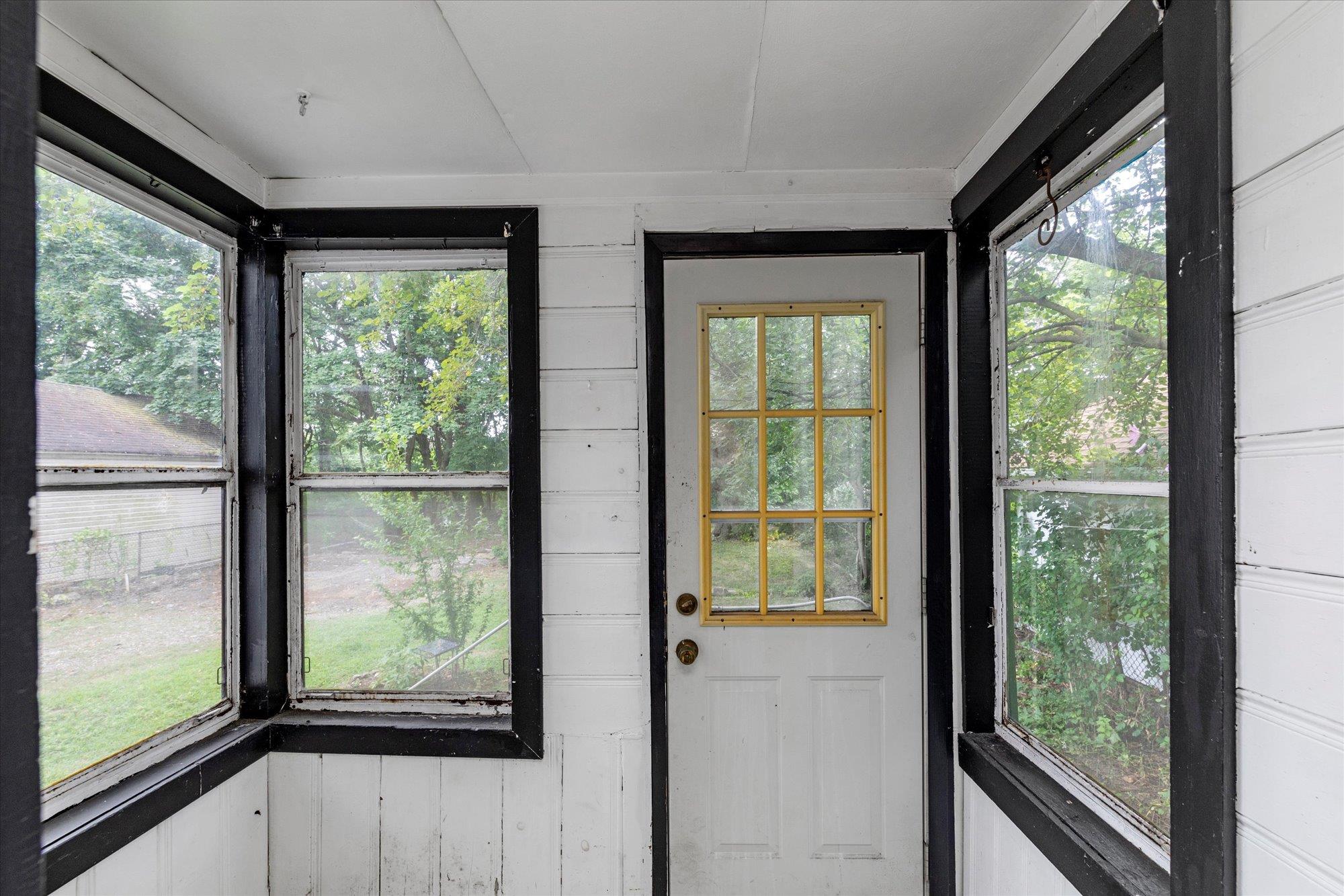 42 Gold Street, Valley Stream, NY 11580