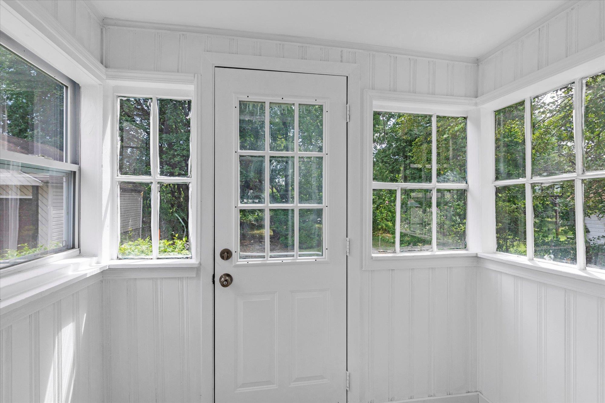 42 Gold Street, Valley Stream, NY 11580