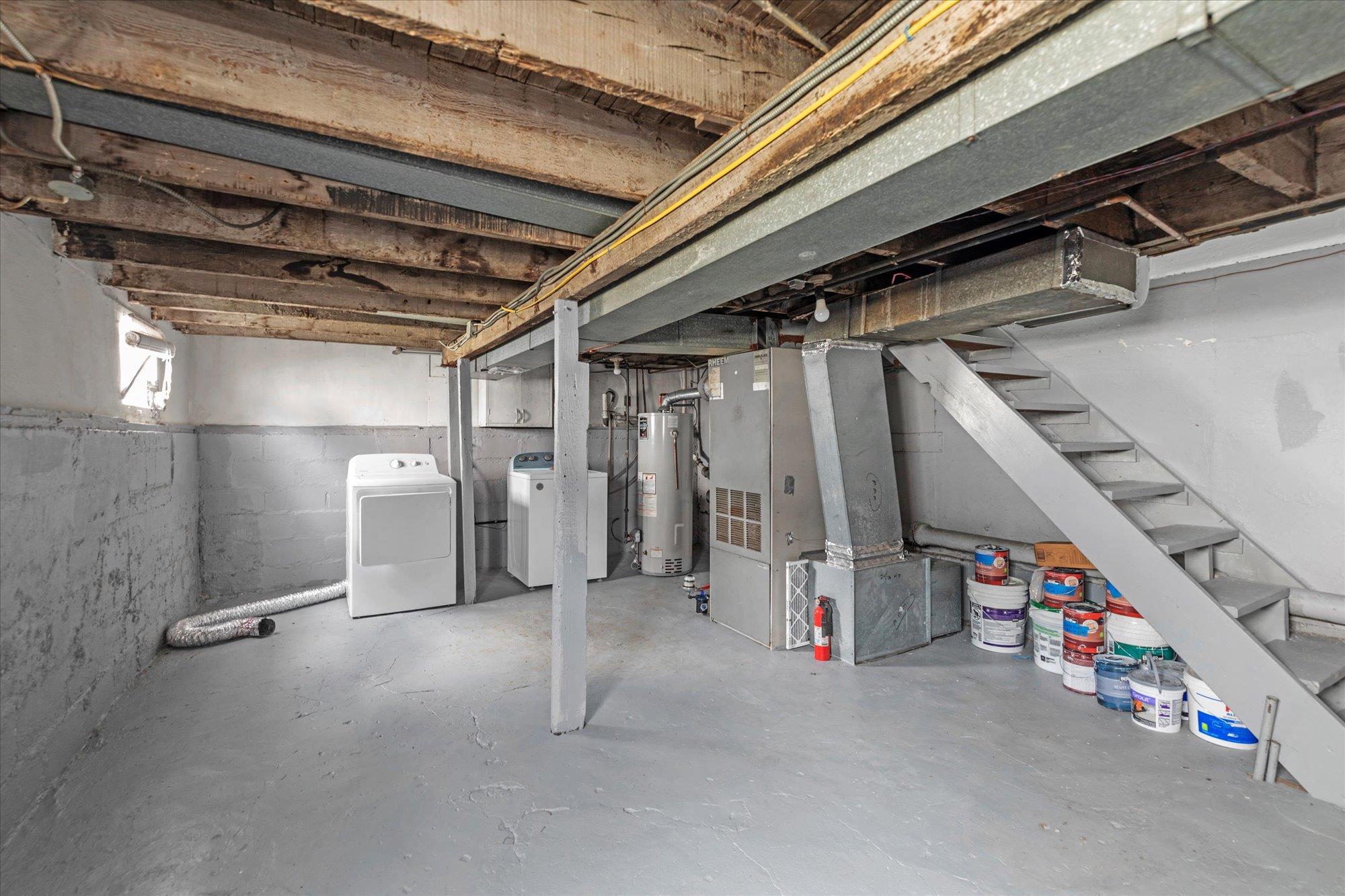 42 Gold Street, Valley Stream, NY 11580