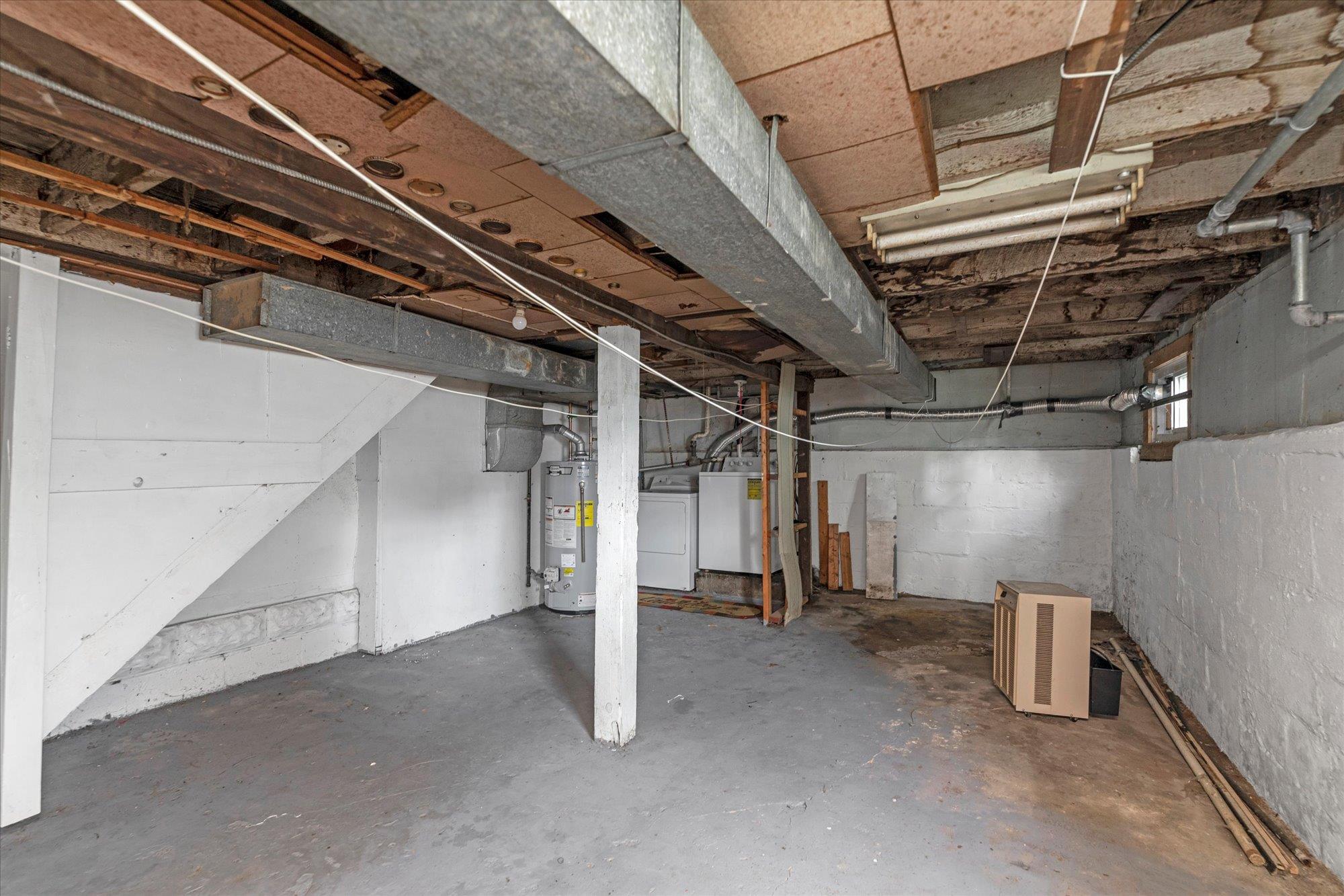 42 Gold Street, Valley Stream, NY 11580