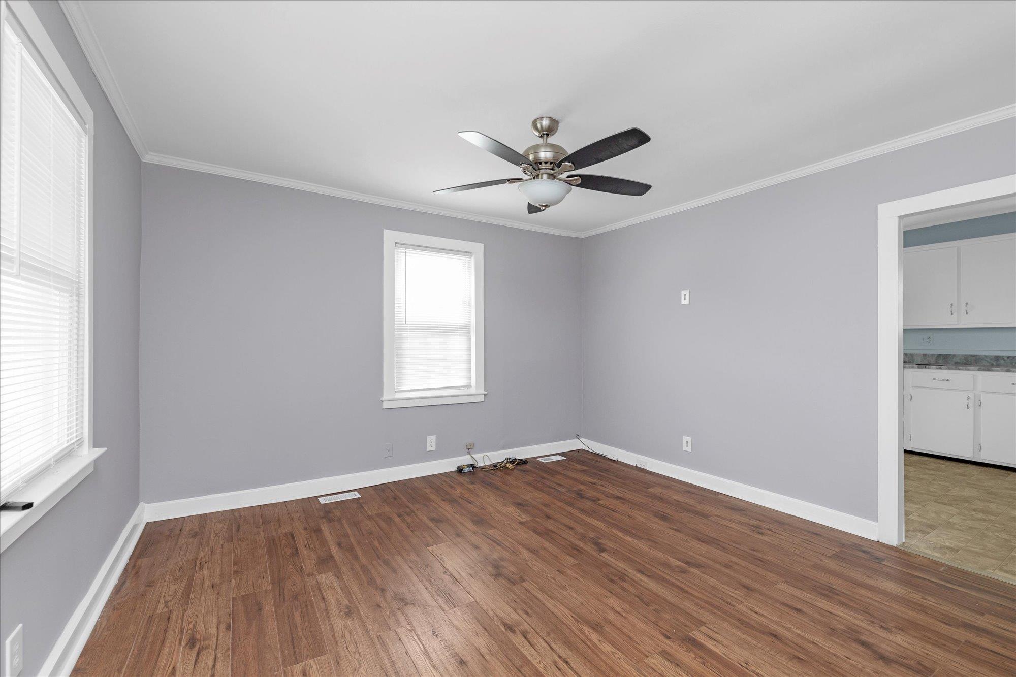 42 Gold Street, Valley Stream, NY 11580