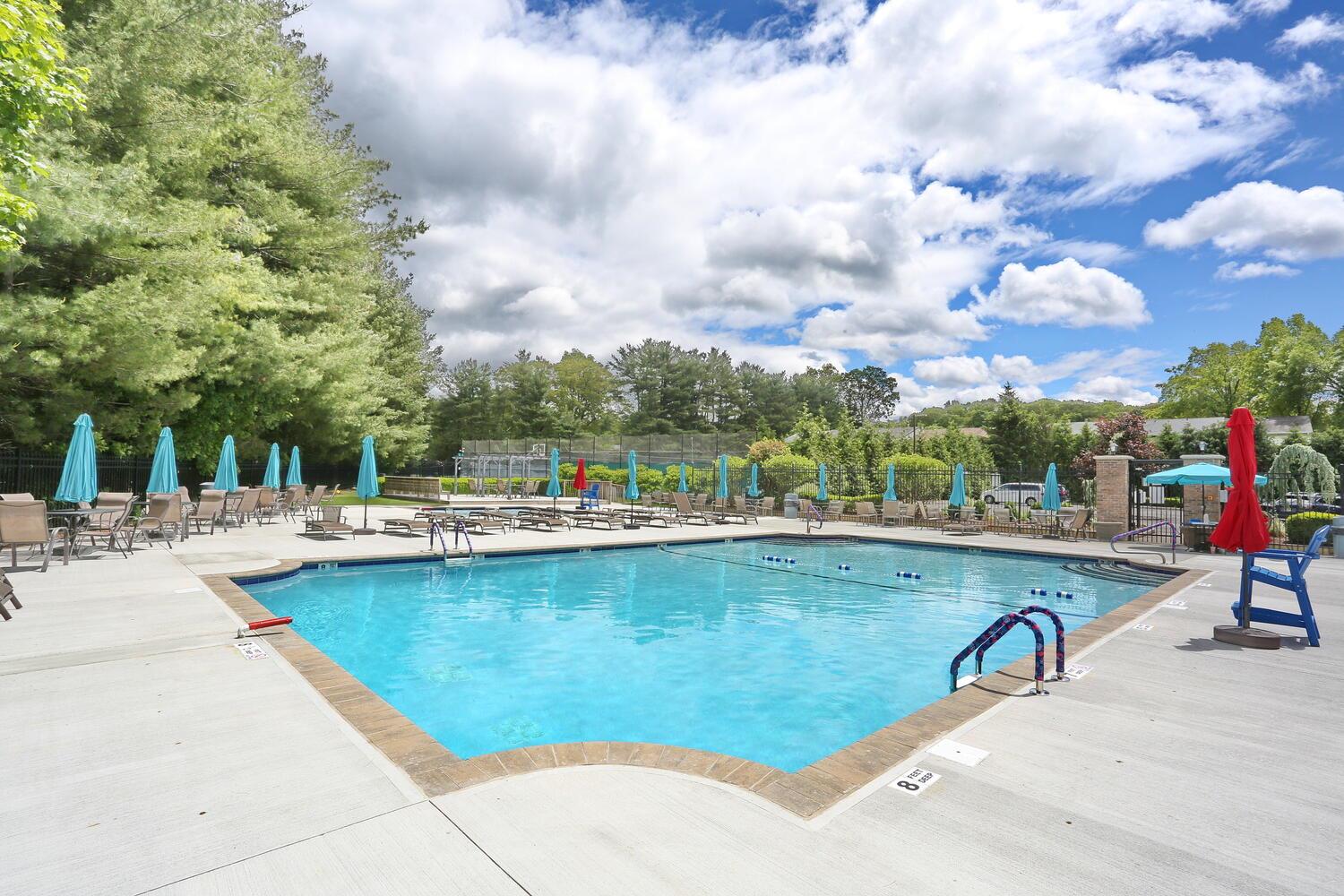 554 Kensico Court, Suffern, NY 10901